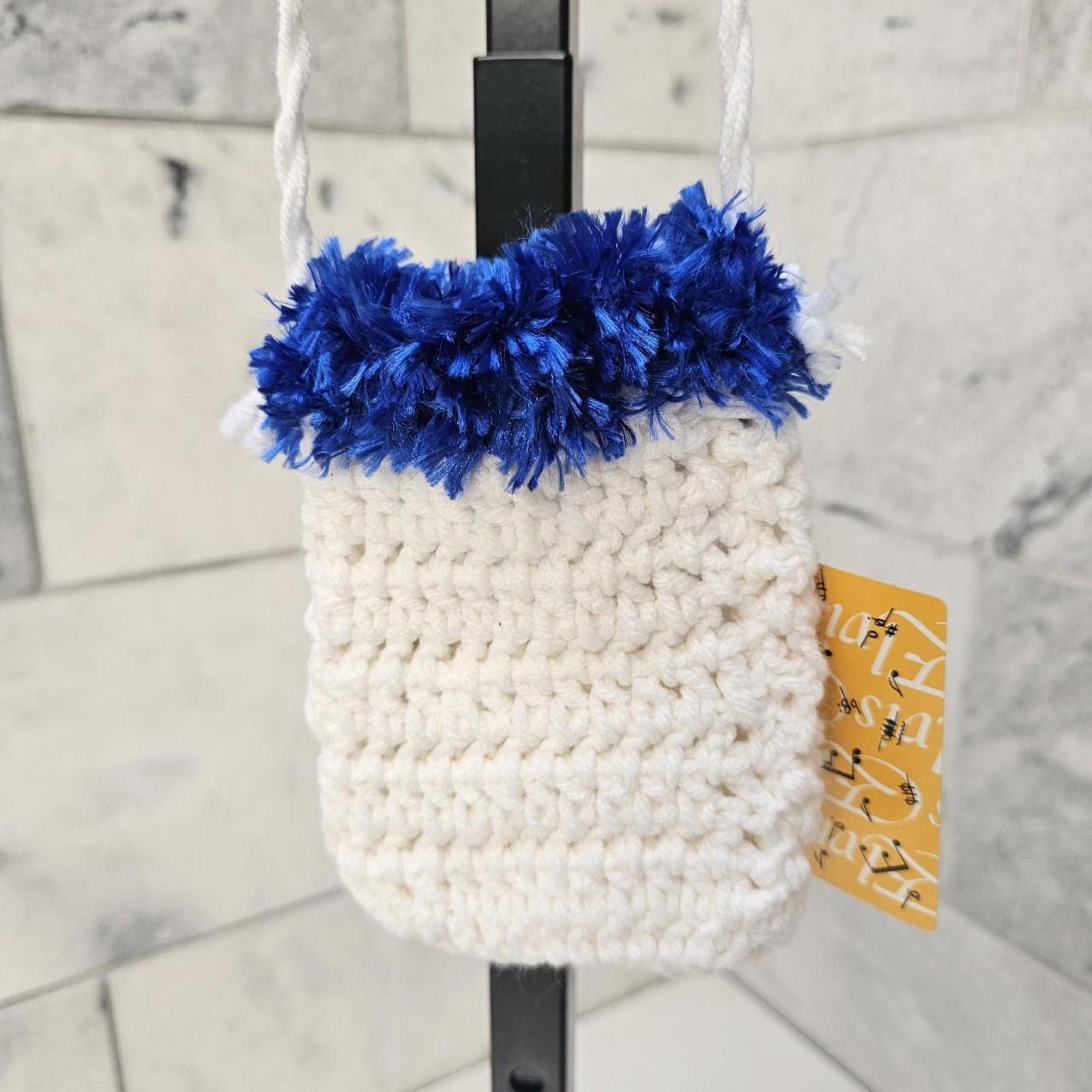 Other Women's small white and blue crochet crossbody handmade bag Size ONE SIZE - 3 Thumbnail