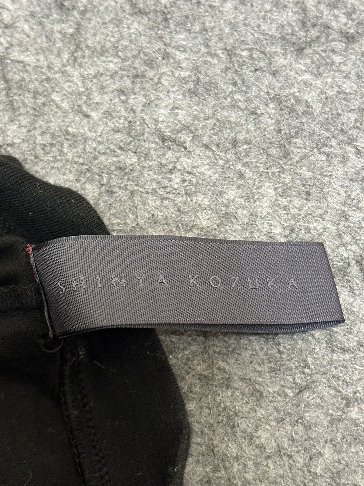 SHINYAKOZUKA black T- shirt SHINYA KOZUKA apparel. Size US M / EU 48-50 / 2 - 7 Thumbnail