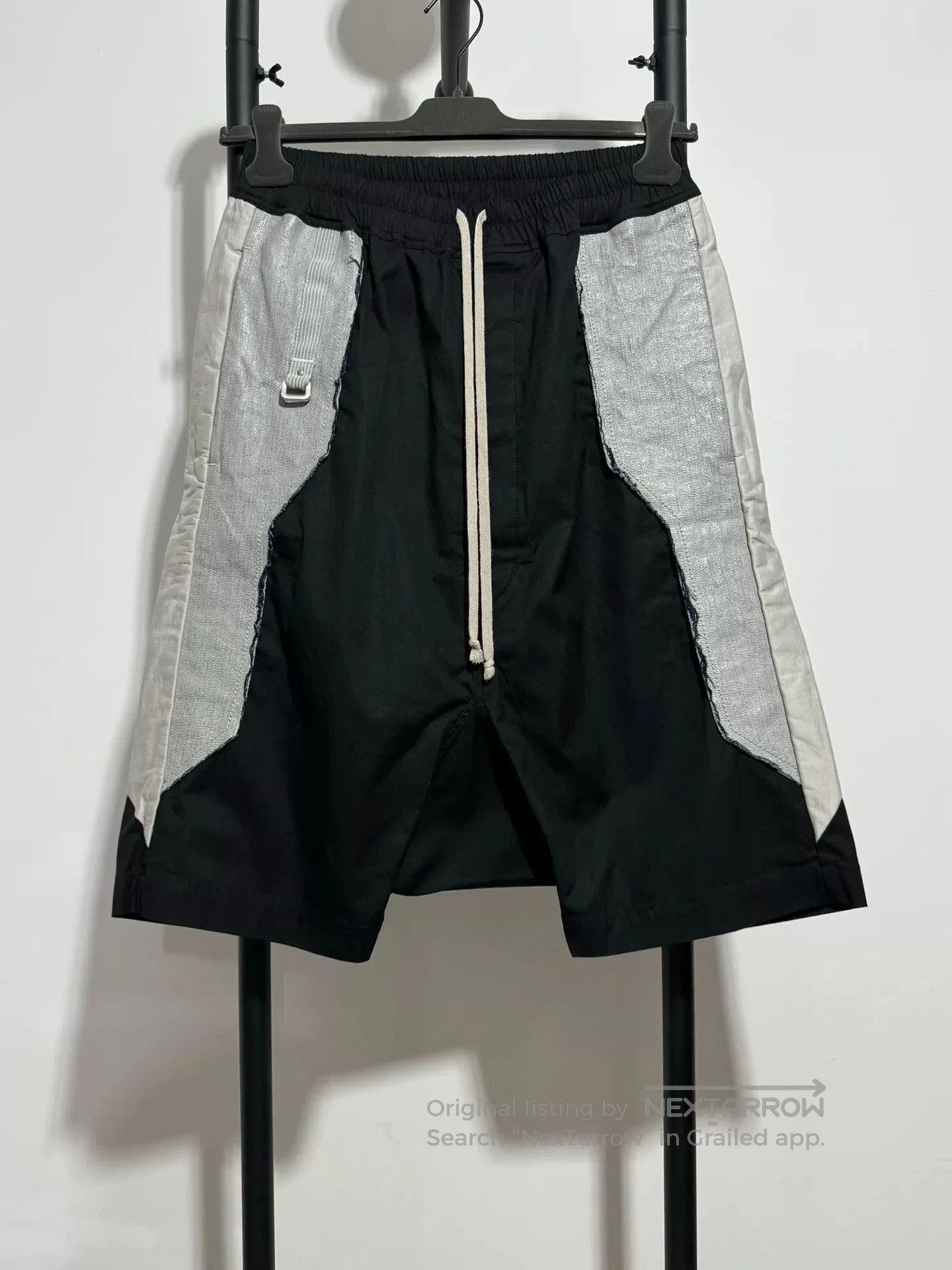 Rick Owens rick owens ro black shorts for men. Size US 38 / EU 54 - 1 Thumbnail