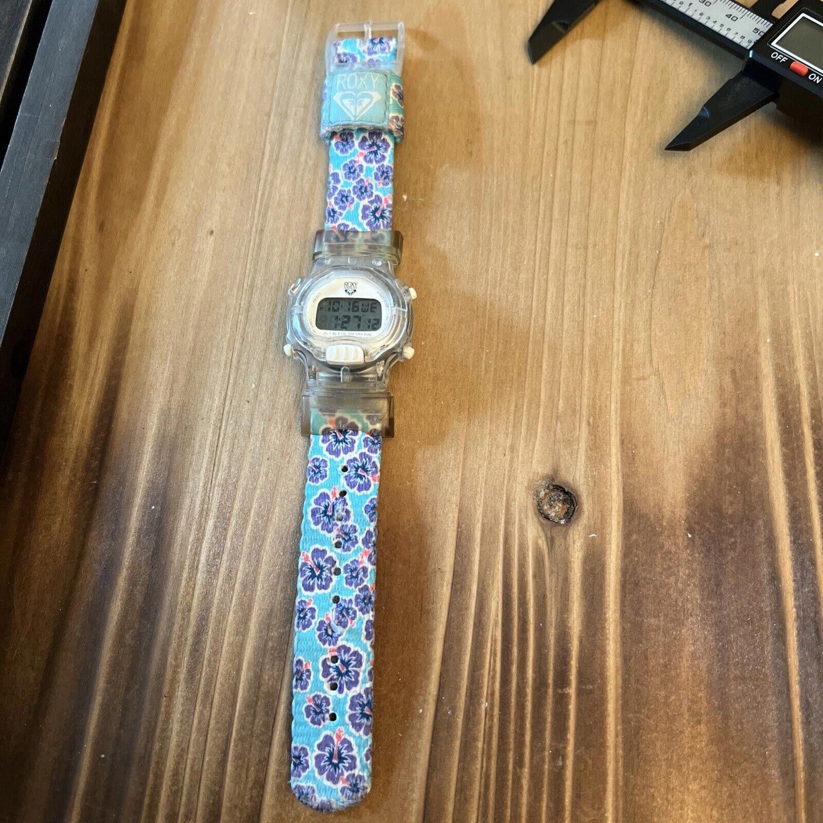 Other Roxy Model Rxd101 Watch Hibiscus Band New Battery Size ONE SIZE - 3 Thumbnail