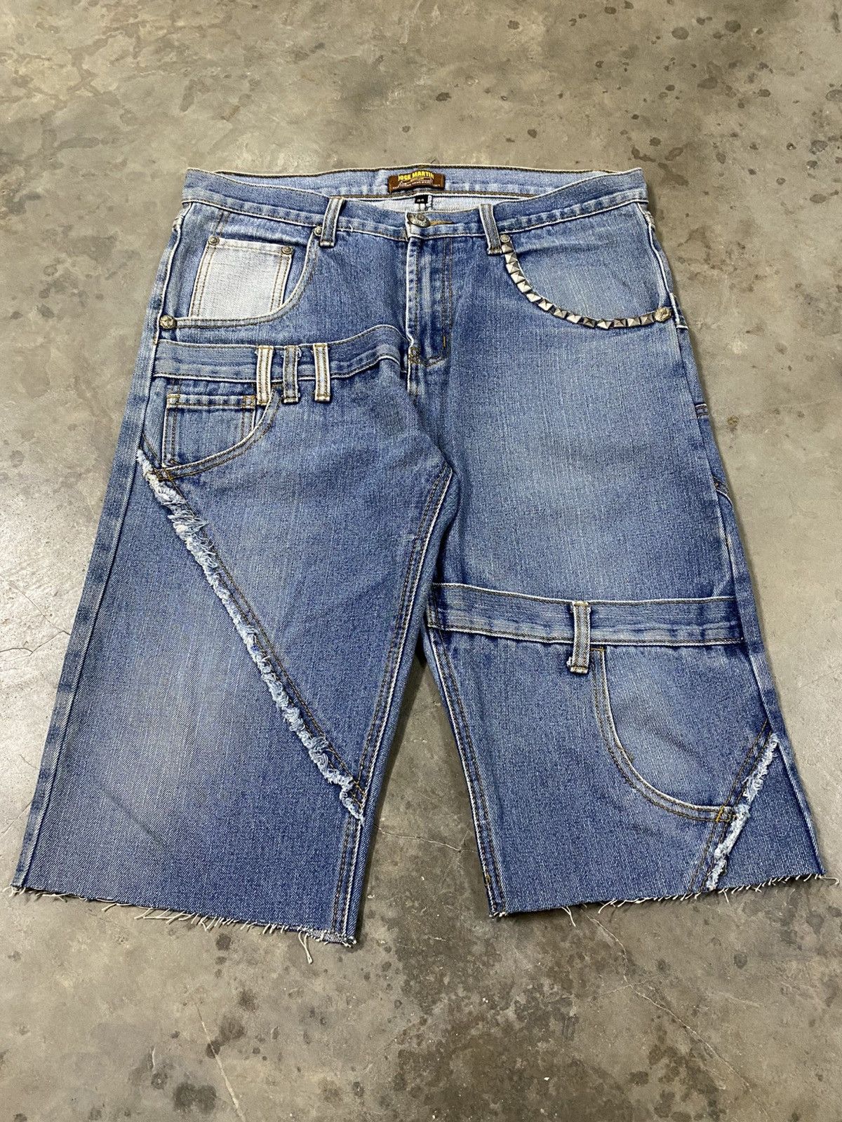 Craftsman × Designer × Vintage Vintage Joge Martin Craftsman Hand Made Denim Cropped @221 Size US 33 - 1 Thumbnail