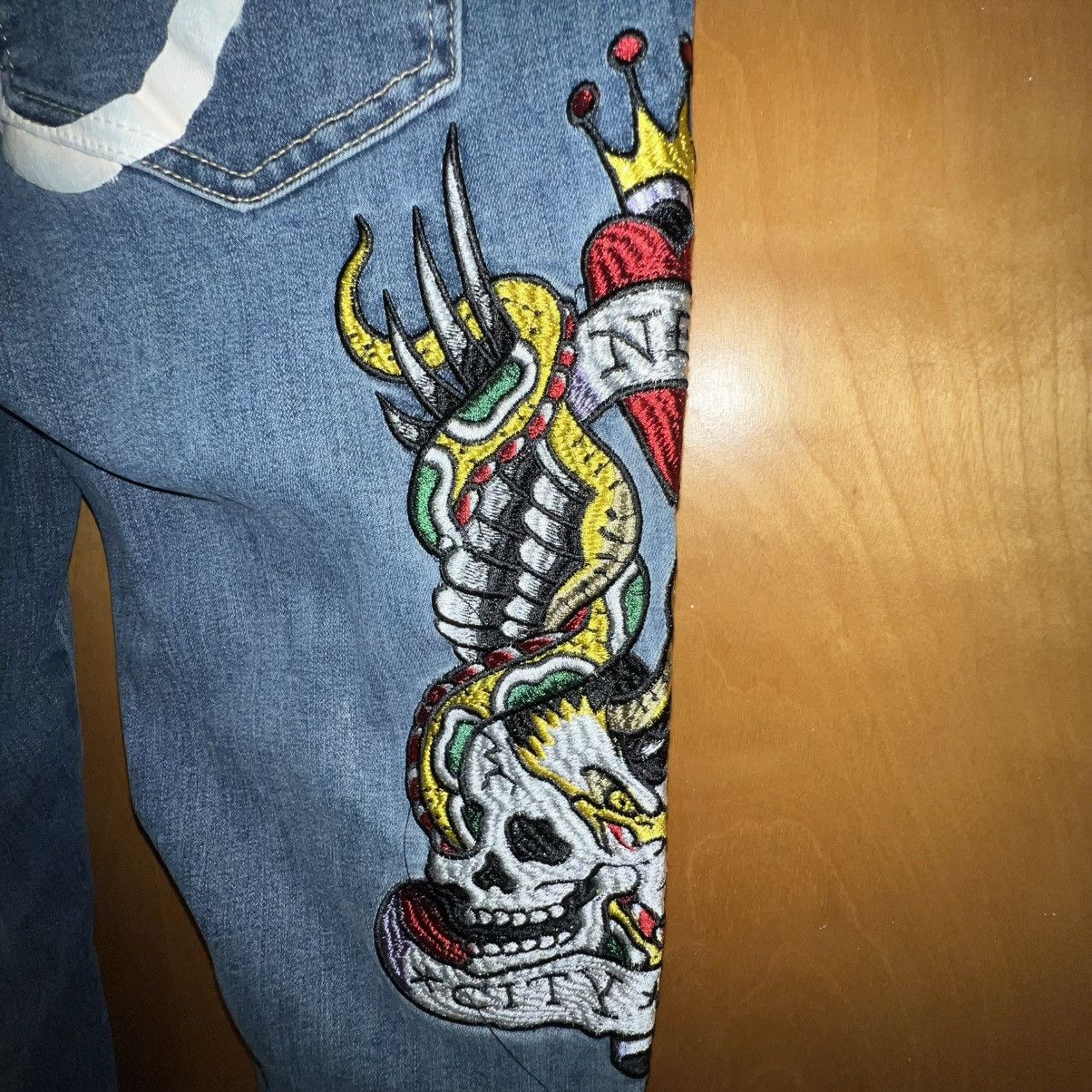 Ed Hardy Ed Hardy Embroidered Graphic Jeans Size 30 Size US 30 / EU 46 - 4 Thumbnail