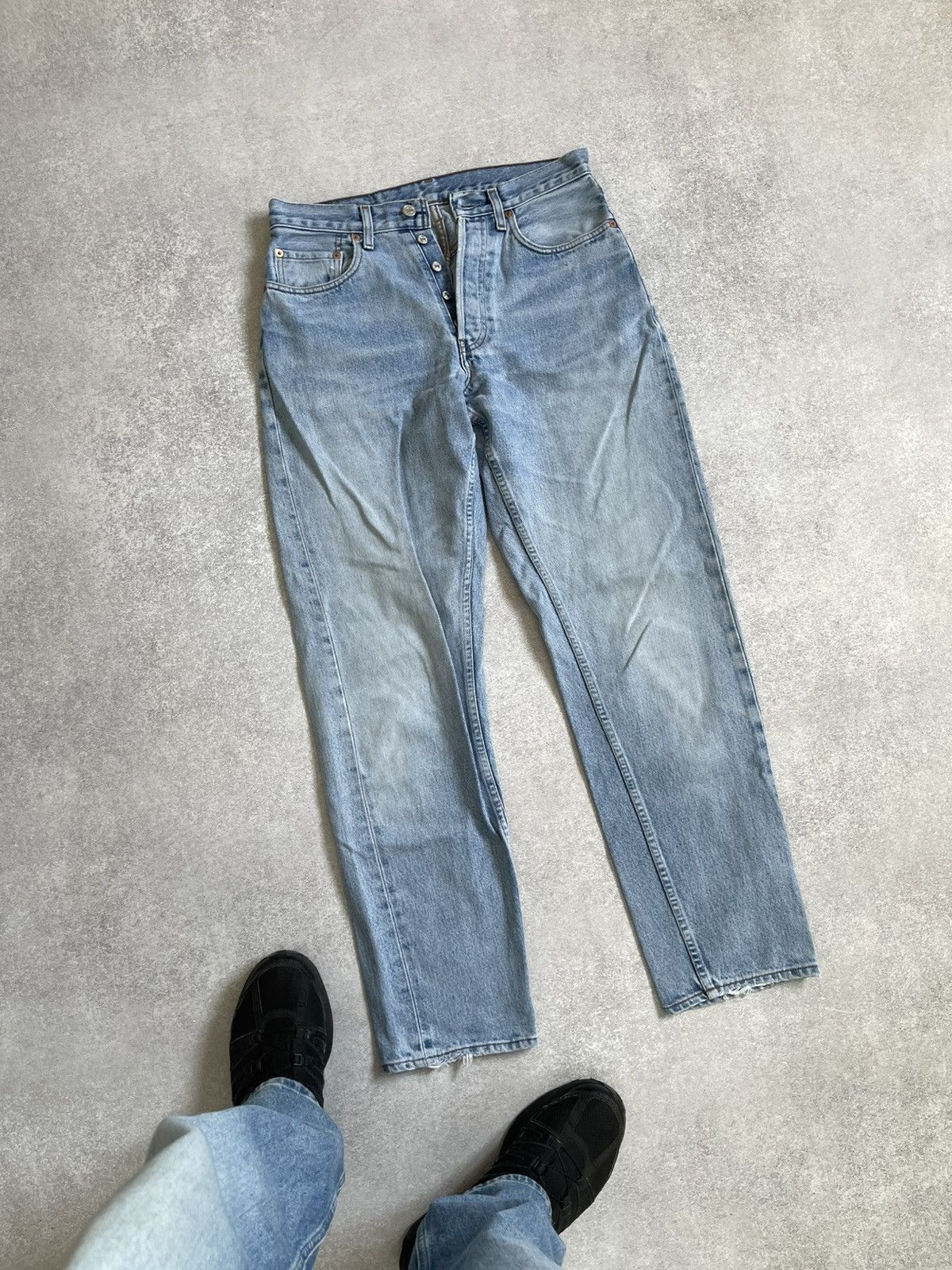 Levi's Vintage Levis 507 Classic Straight Light Blue Washed Jeans Size US 30 / EU 46 - 5 Thumbnail