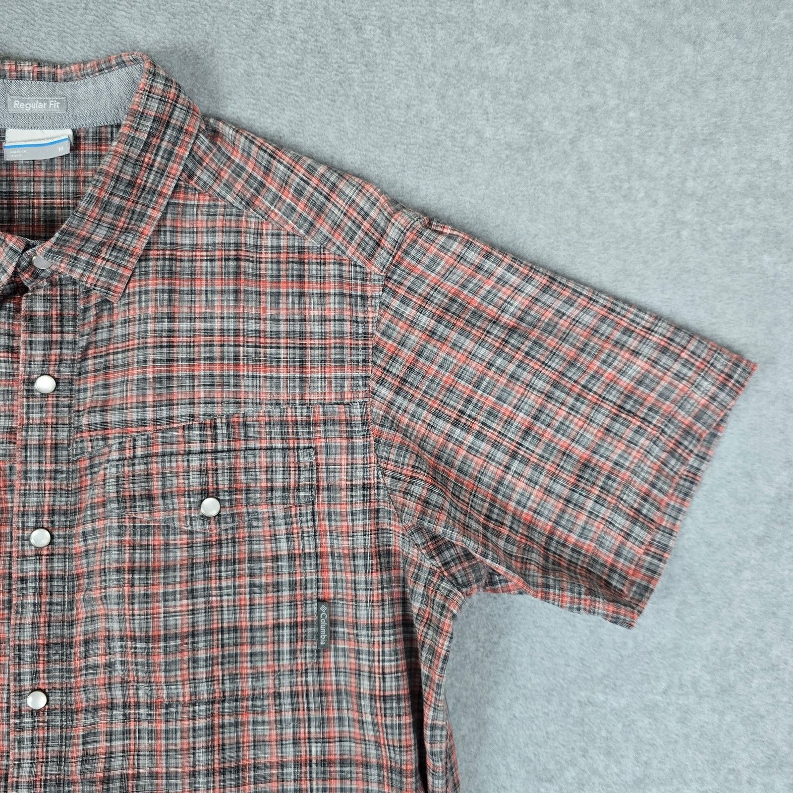 Columbia Columbia Medium Short Sleeve Plaid Pearl Snap Shirt Size US M / EU 48-50 / 2 - 8 Thumbnail