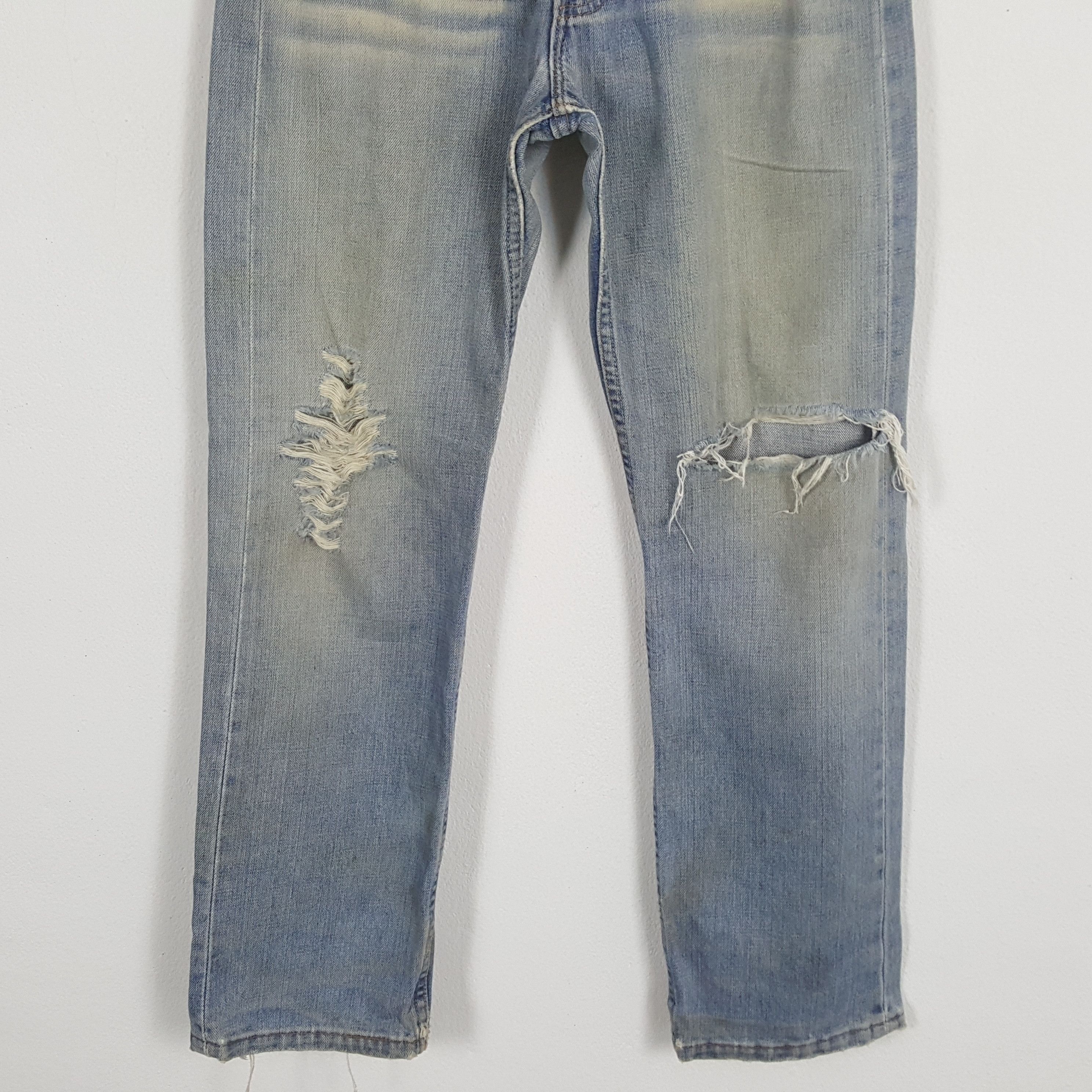 Levi's × Vintage LEVI'S 501 Distressed Jeans Streetwear Style Size US 28 / EU 44 - 3 Thumbnail