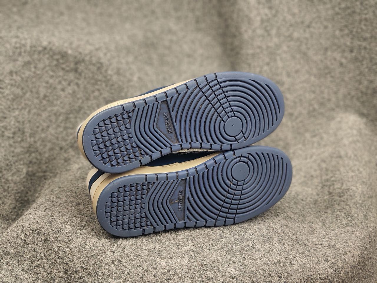 Represent Clo. Represent Reptor Low top White Blue Logo Leather Sneakers Size US 8 / EU 41 - 17 Thumbnail