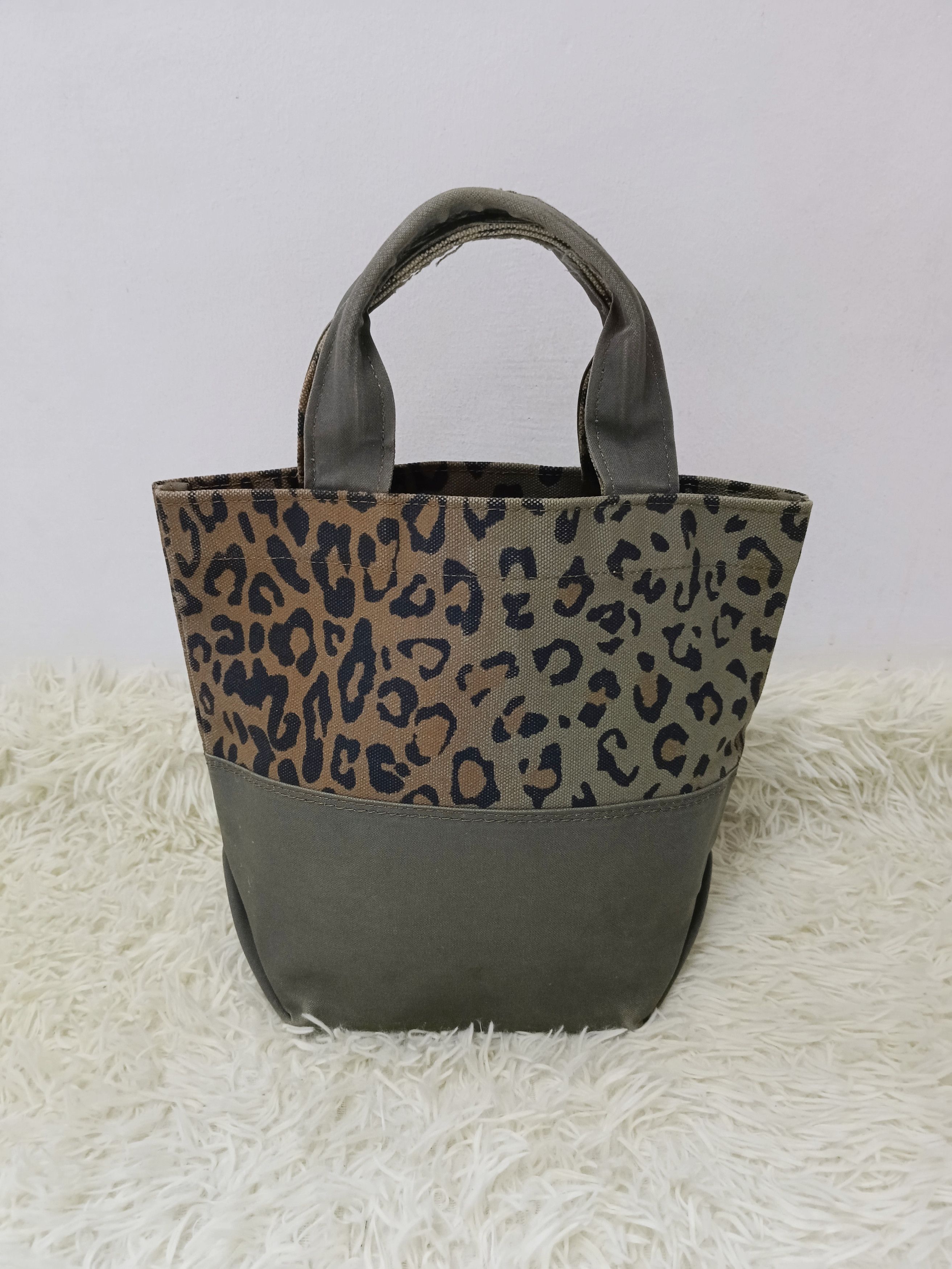 Hysteric Glamour HYSTERIC LEOPORD HARD CANVAS TOTE BAG Size ONE SIZE - 1 Thumbnail