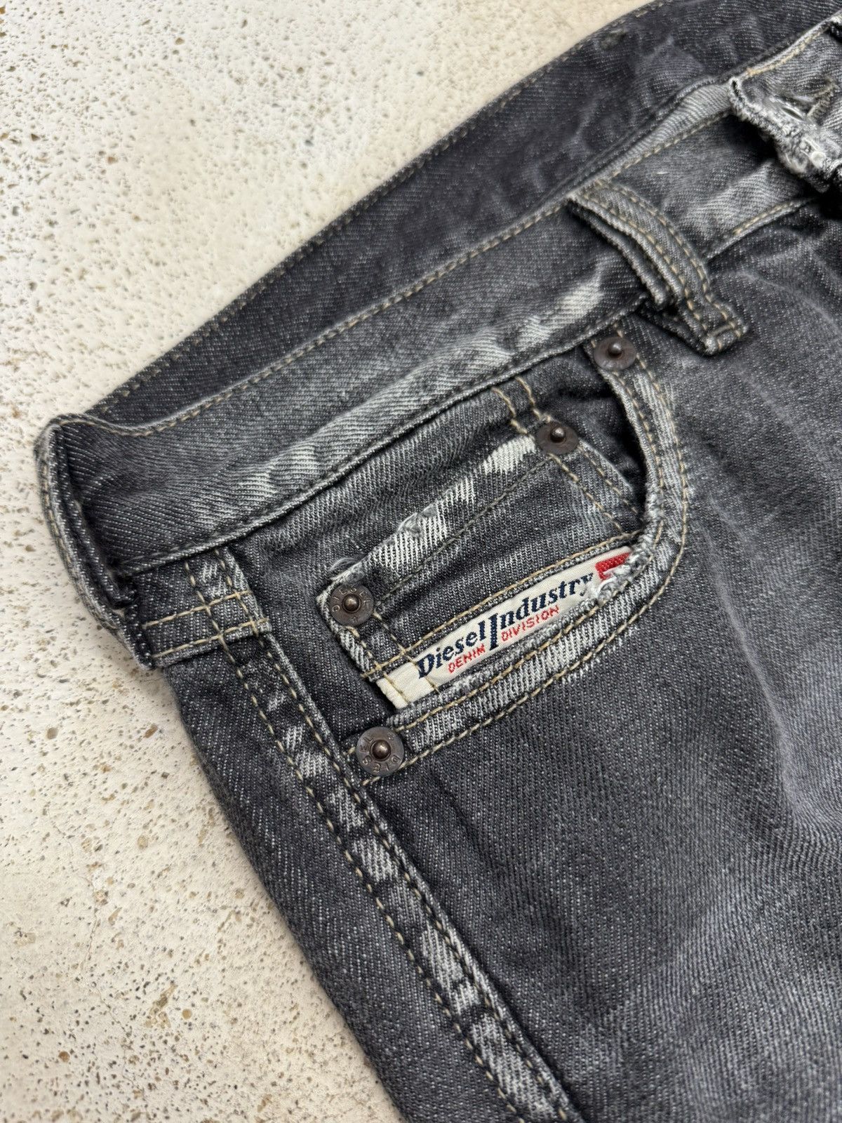 Diesel Vintage Flare Diesel Industry Distressed Unisex Denim Pants Size US 28 / EU 44 - 6 Thumbnail