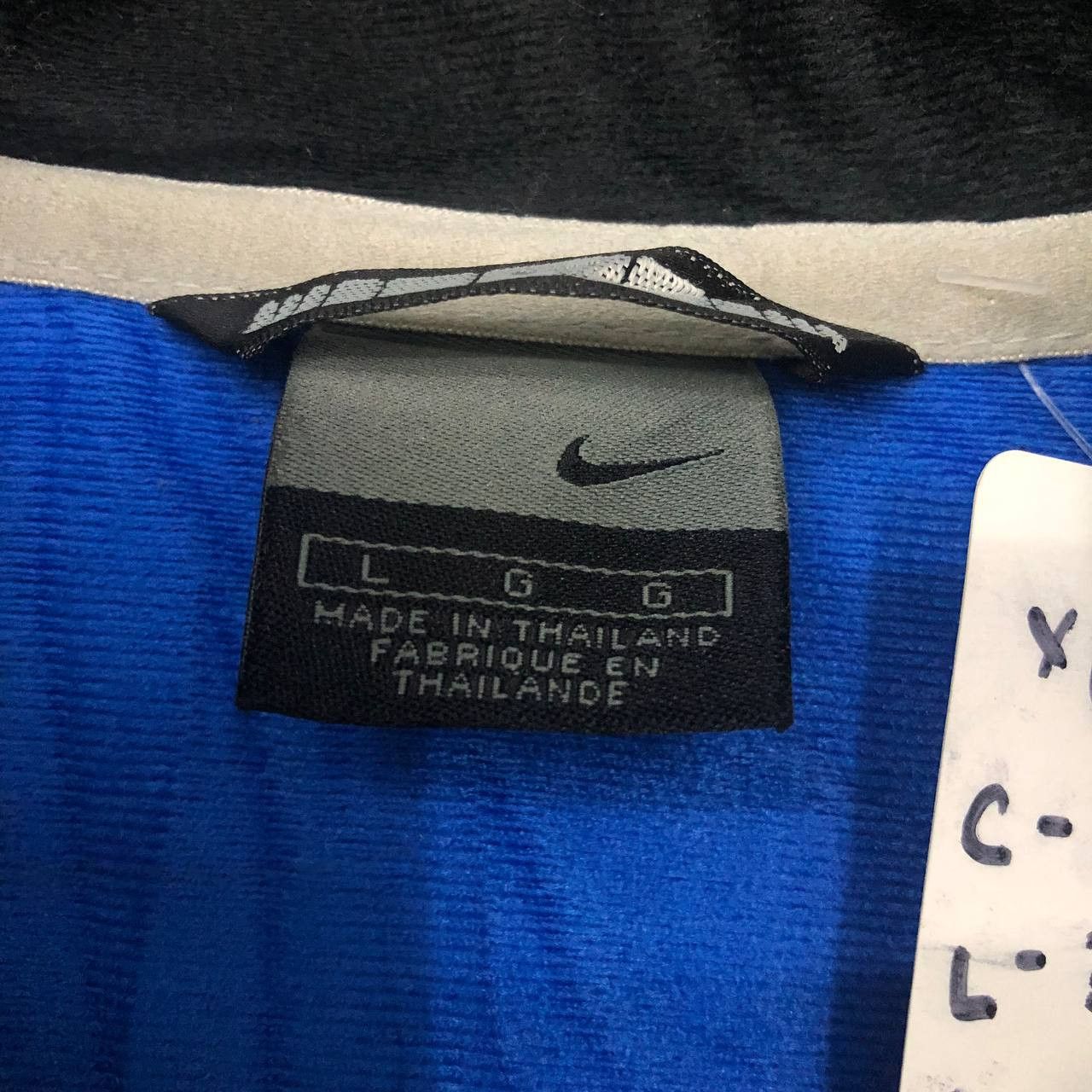 Nike Y662 MANCHESTER UNITED NIKE JACKETS Size US L / EU 52-54 / 3 - 7 Thumbnail