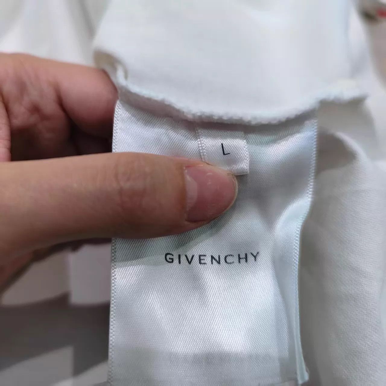 Givenchy Givenchy 99 New Authentic short-sleeve t-shirt L Size L / US 10 / IT 46 - 4 Thumbnail