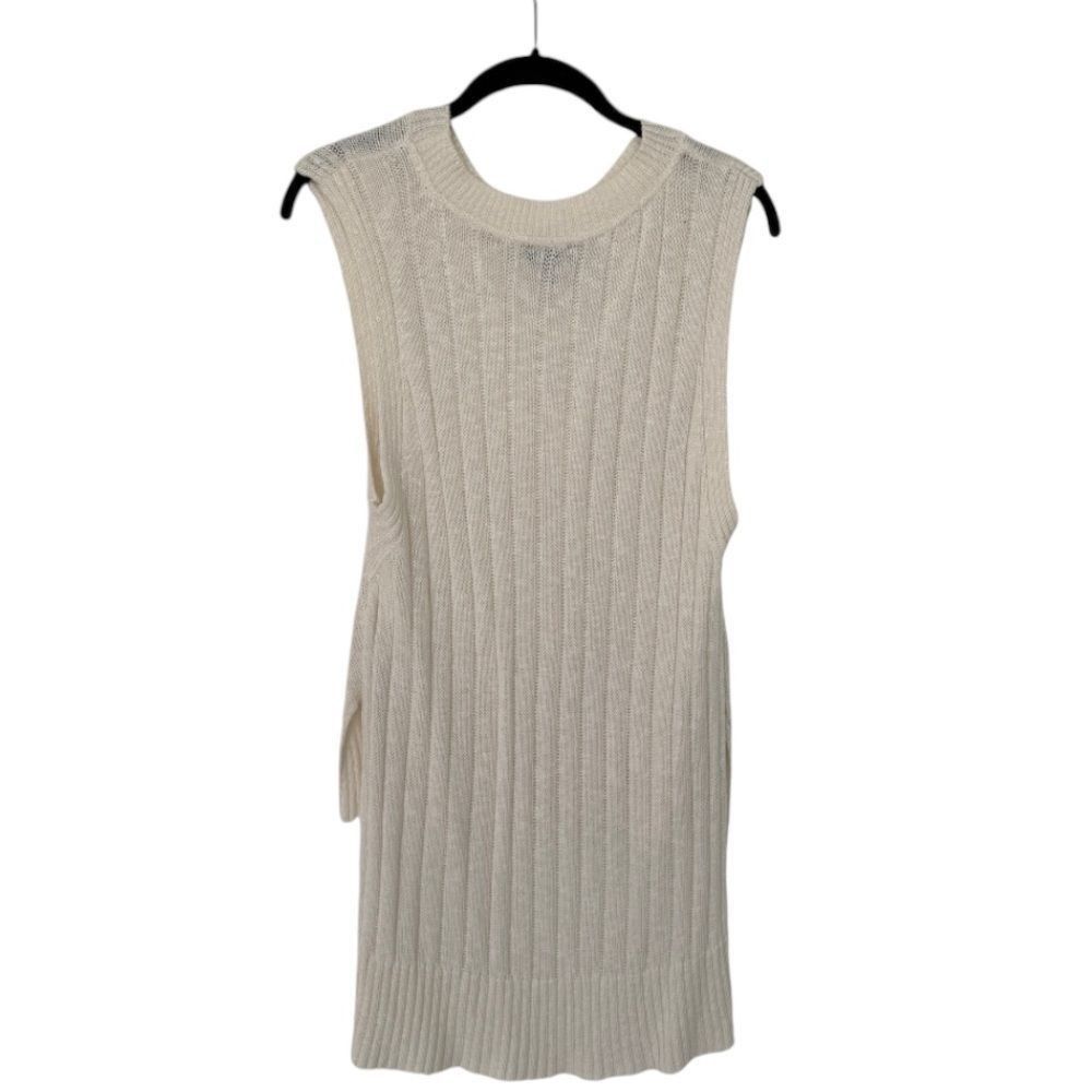 Express Express SZ M white high-low sweater vest Size M / US 6-8 / IT 42-44 - 2 Thumbnail