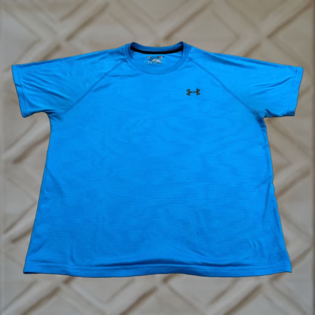Under Armour VINTAGE? Wait, item is Not Vintage. So: Under Armour T-Shirt Mens Medium Blue Short Sleeve Crew Neck Athletic Tee Size US M / EU 48-50 / 2 - 1 Thumbnail