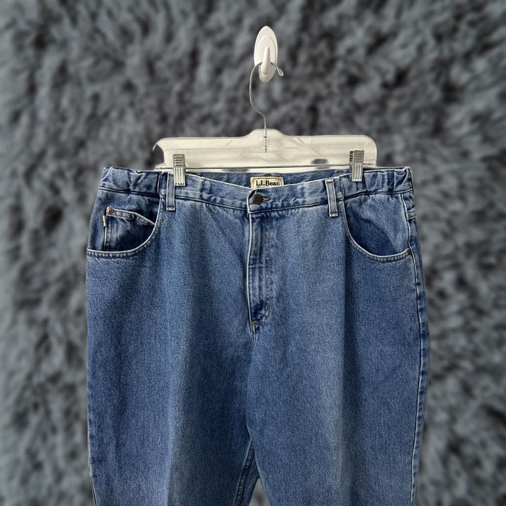 Vintage LL Bean Jeans Mens Size 40x29 Blue Straight Leg Comfort Waist 250265 Denim 5-Pocket Regular Fit Shirt Pants Clothes Size US 40 / EU 56 - 1 Thumbnail