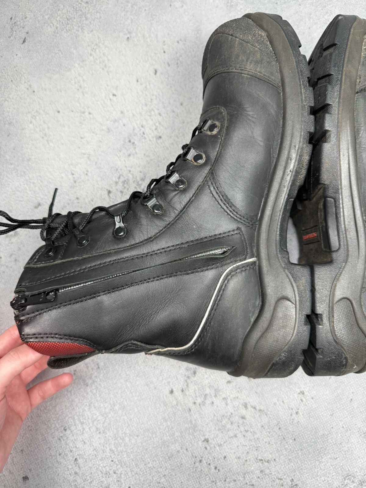 Red Wing Red Wing Black Leather Work Boots With Red Mesh Collar Rare Size US 11 / EU 44 - 10 Thumbnail
