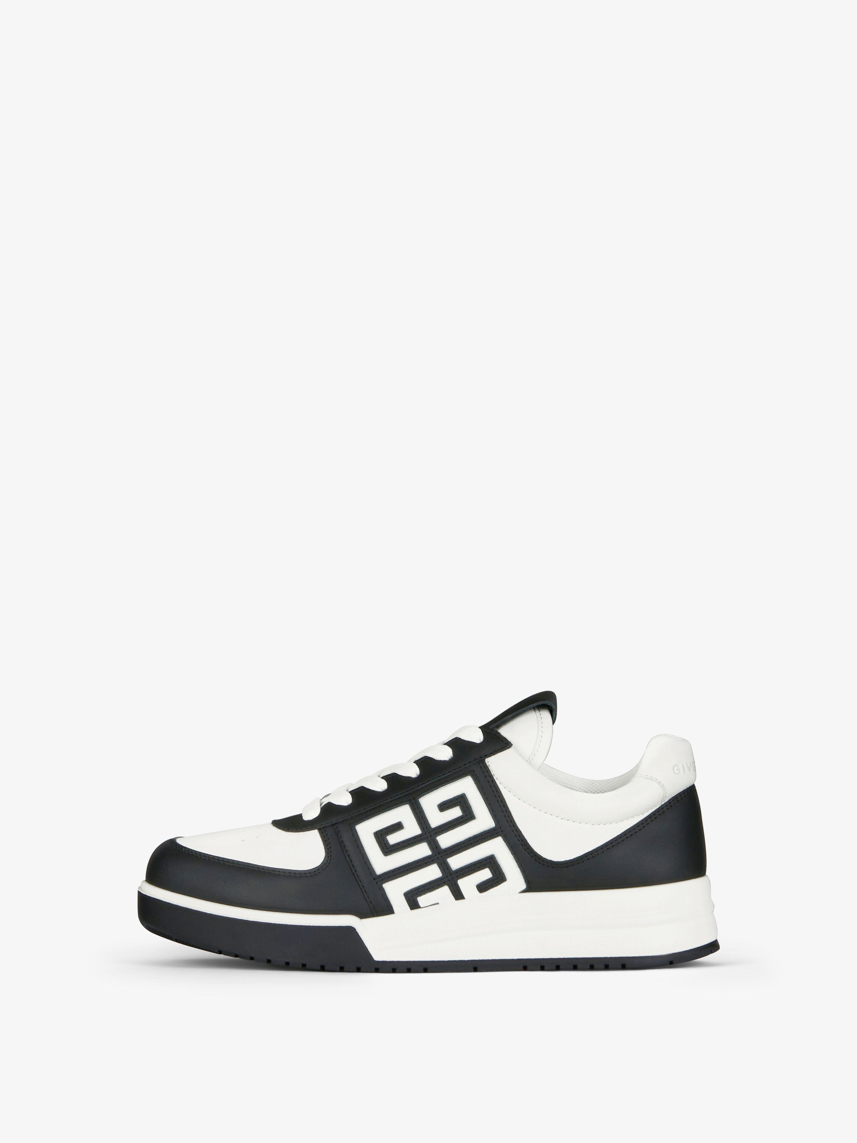 Givenchy o1srvl11e0325 G4 Low-Top Sneakers in Black/White Size US 6 / IT 36 - 3 Thumbnail