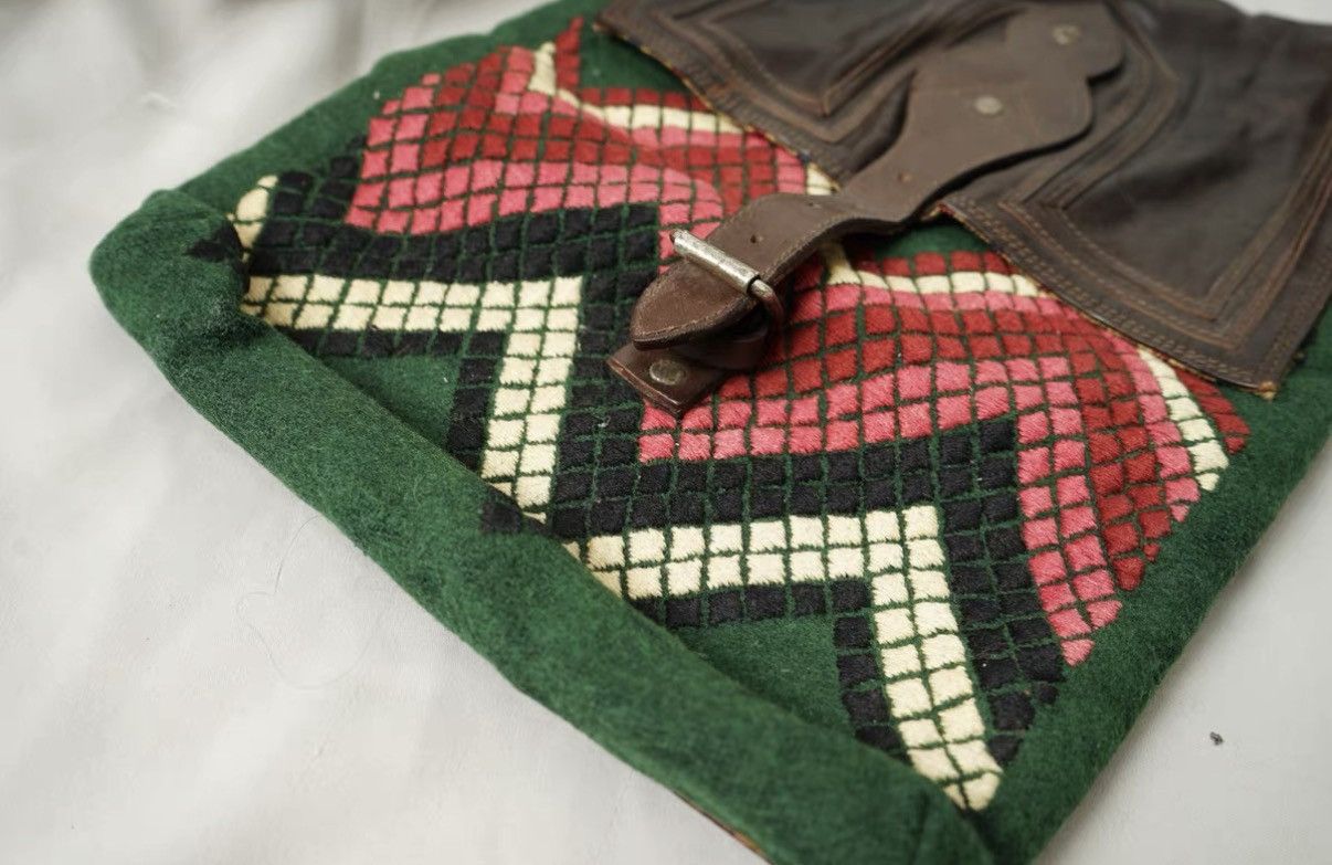 Dries Van Noten Dries Van Noten Grunge Ethnic Patchwork One-Shoulder Bag Size ONE SIZE - 3 Thumbnail