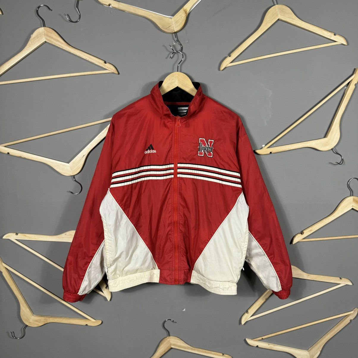 Adidas × NFL × Vintage Vintage Adidas 90s Nebraska Cornhuskers Light Jacket Size US L / EU 52-54 / 3 - 1 Thumbnail