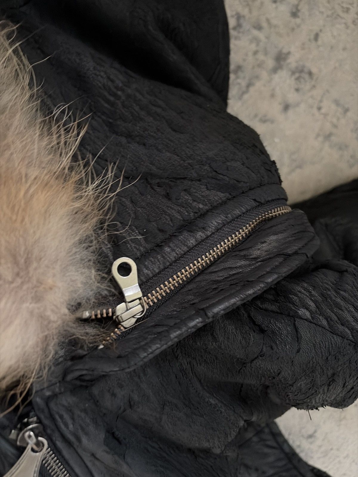 Obelisk Blistered Leather Fur Hood Jacket Size US L / EU 52-54 / 3 - 5 Thumbnail