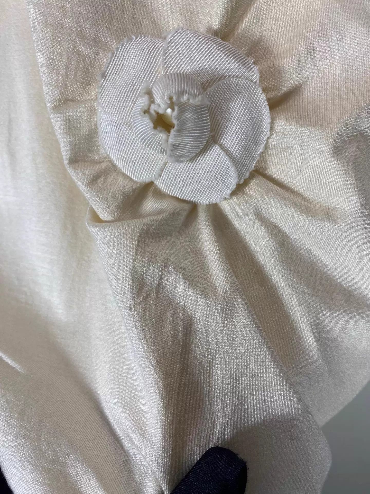 Chanel Chanel 3D Camellia Short Sleeve 40 97New Authentic Size M / US 6-8 / IT 42-44 - 8 Thumbnail