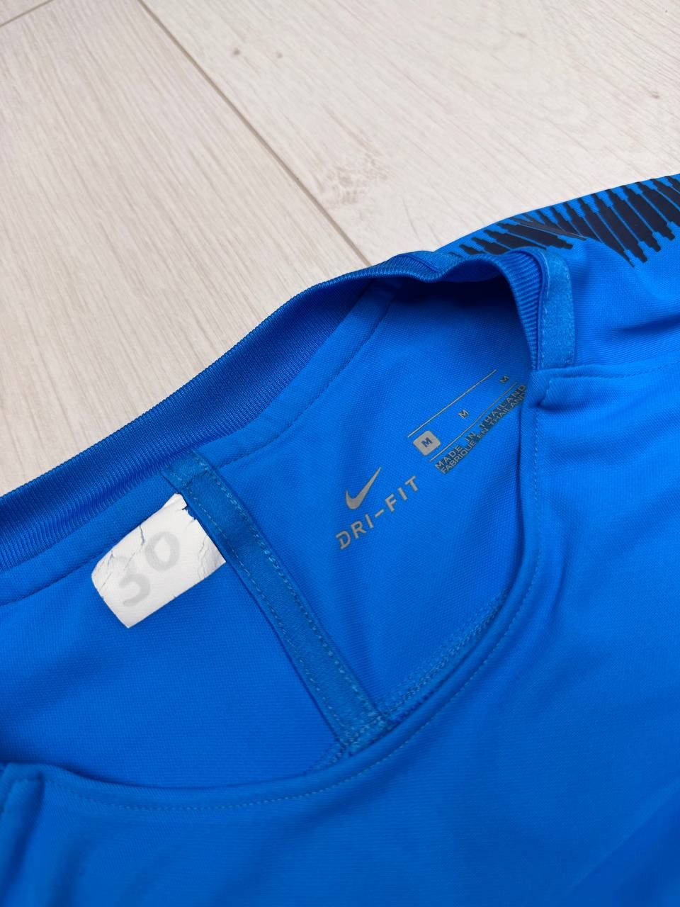 Nike Nike 2017-18 Hertha Berlin Player Jersey Training Pre-match Size US M / EU 48-50 / 2 - 9 Thumbnail