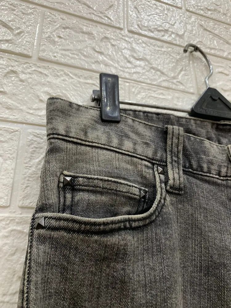 Japanese Brand Semantic design studded distressed jeans Size US 32 / EU 48 - 5 Thumbnail