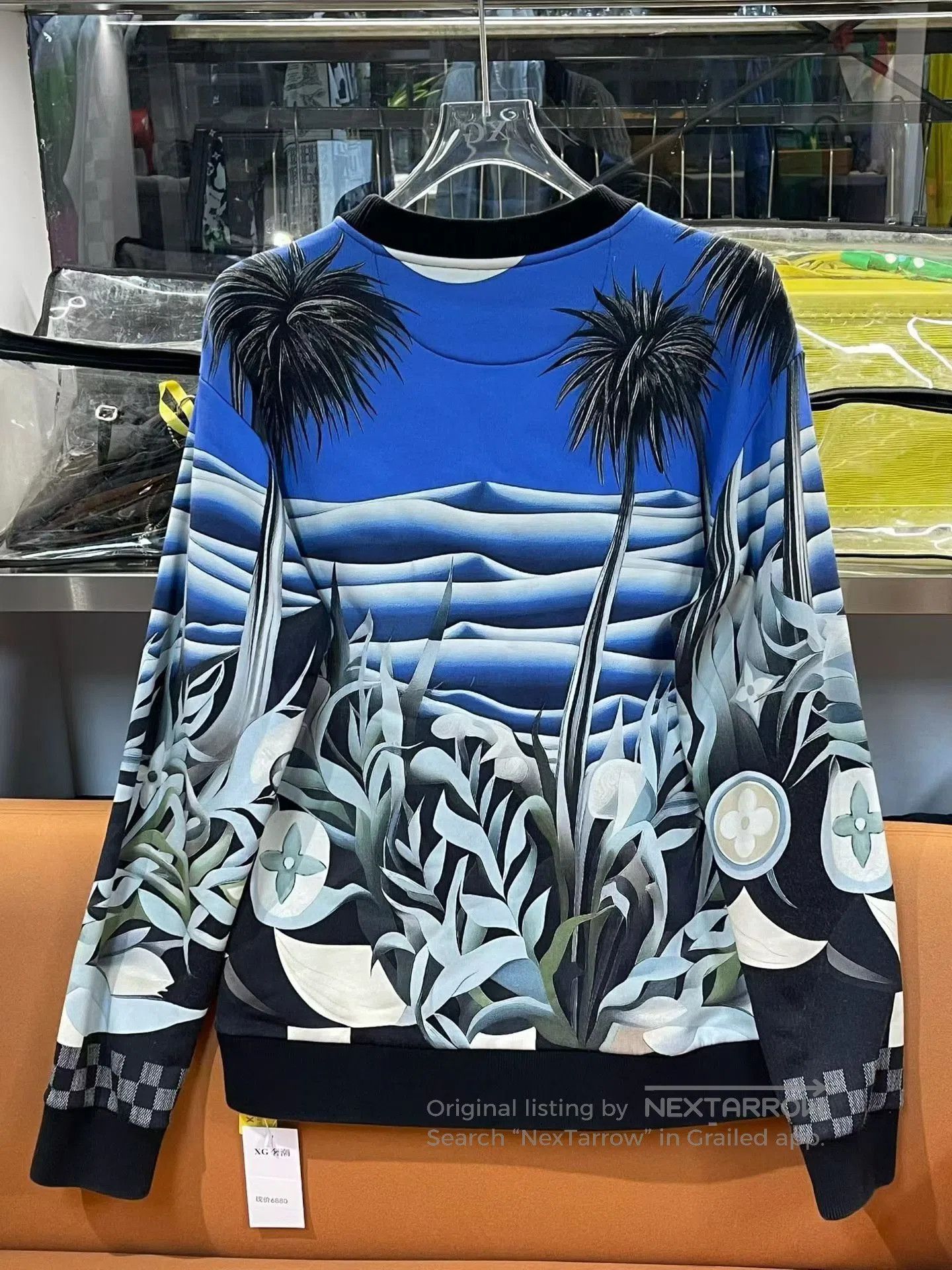Louis Vuitton Louis Vuitton SS24 Graphic Print Crewneck Sweatshirt. Size US L / EU 52-54 / 3 - 2 Thumbnail