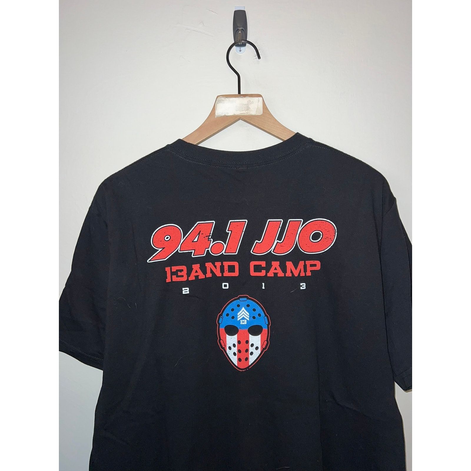 Other Radio Shirt JJO 94.1 Band Camp Graphic Mask Shirt Tee Large Size US L / EU 52-54 / 3 - 8 Thumbnail