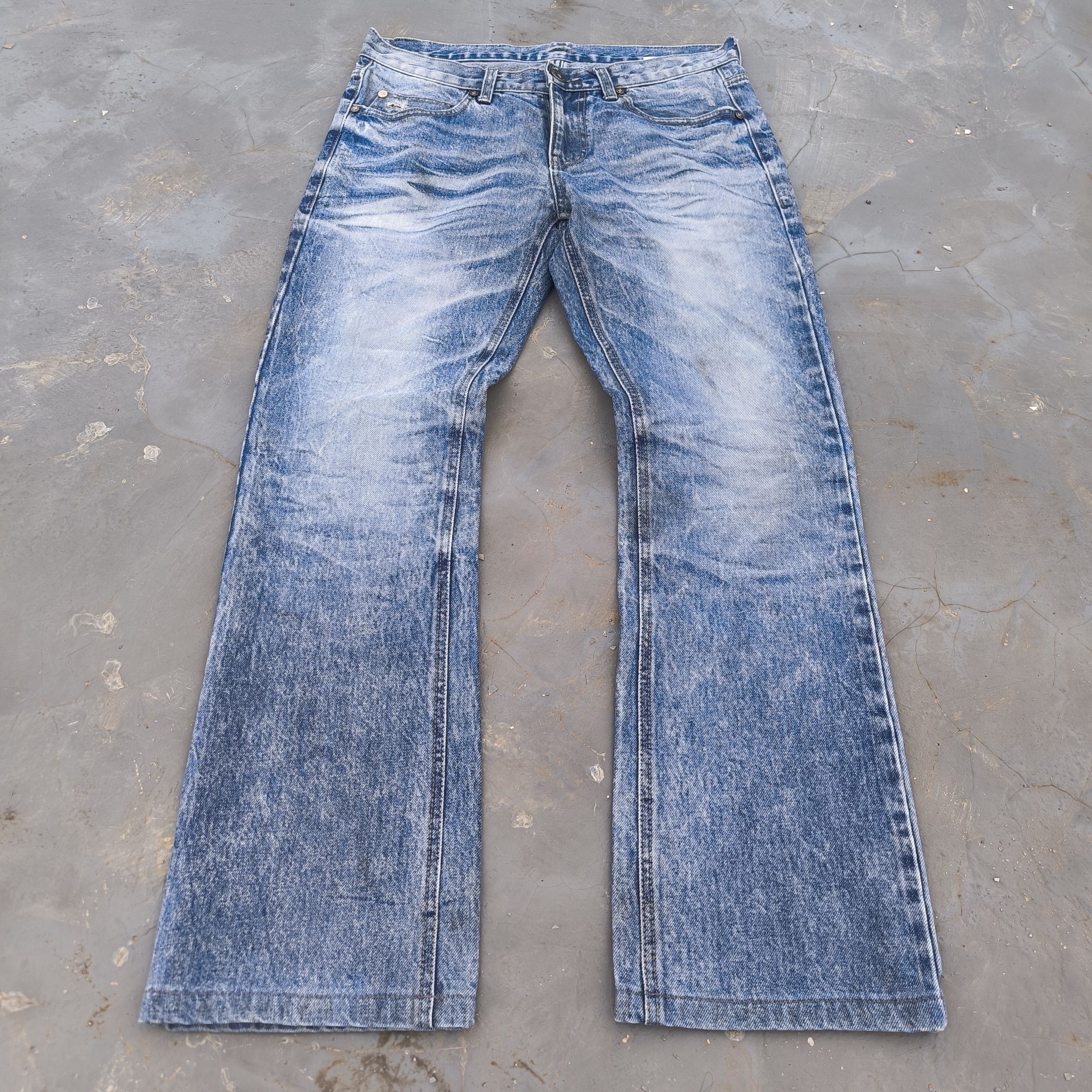 Ground floor Acid Wash Slim Straight Denim Jeans