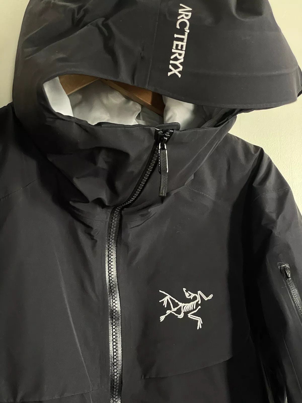 Arc'teryx × Goretex Arcteryx MACAI LT ORCA JACKET MENS Size US M / EU 48-50 / 2 - 2 Thumbnail