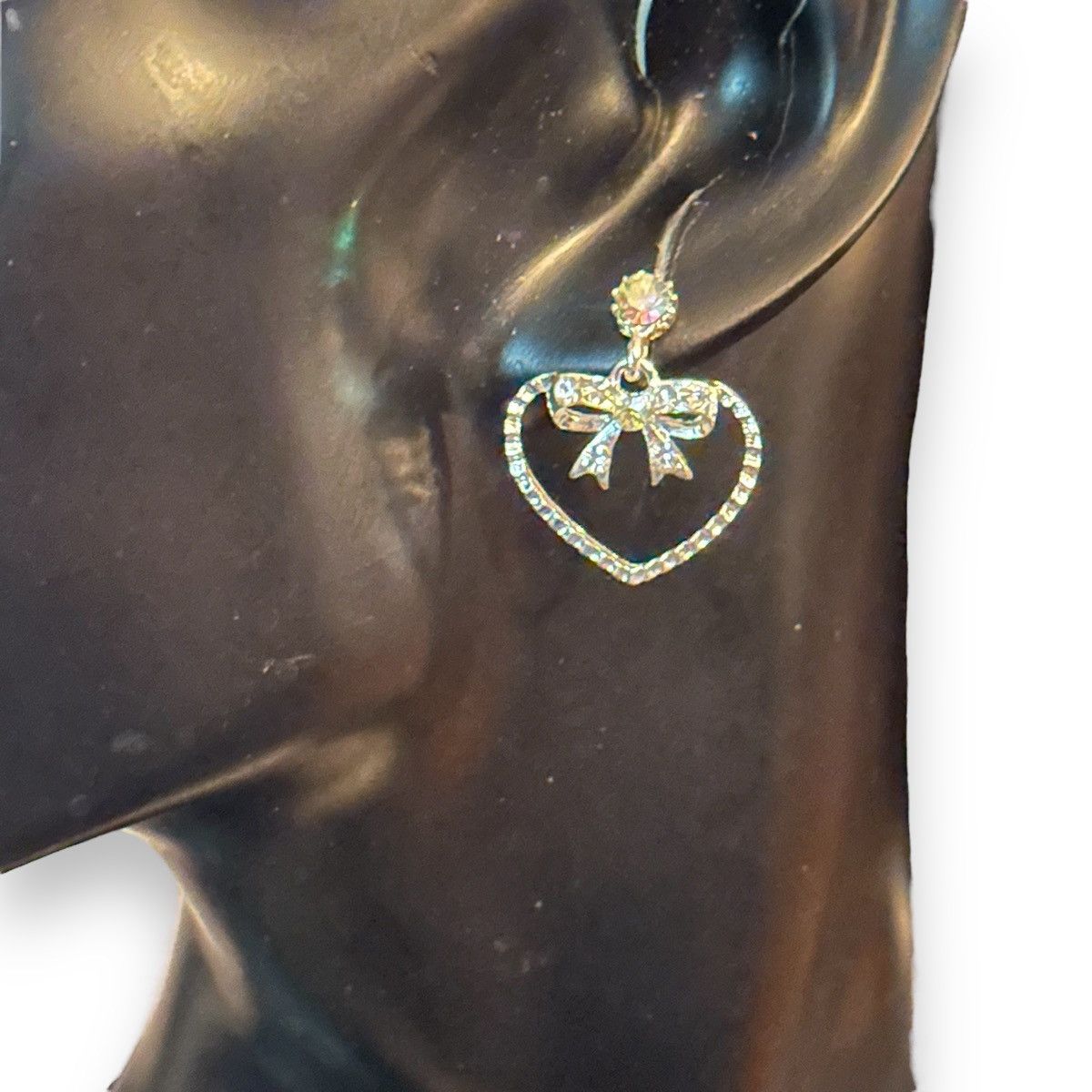 Other Silver tone cut out heart and bow dangle earrings Size ONE SIZE - 2 Thumbnail