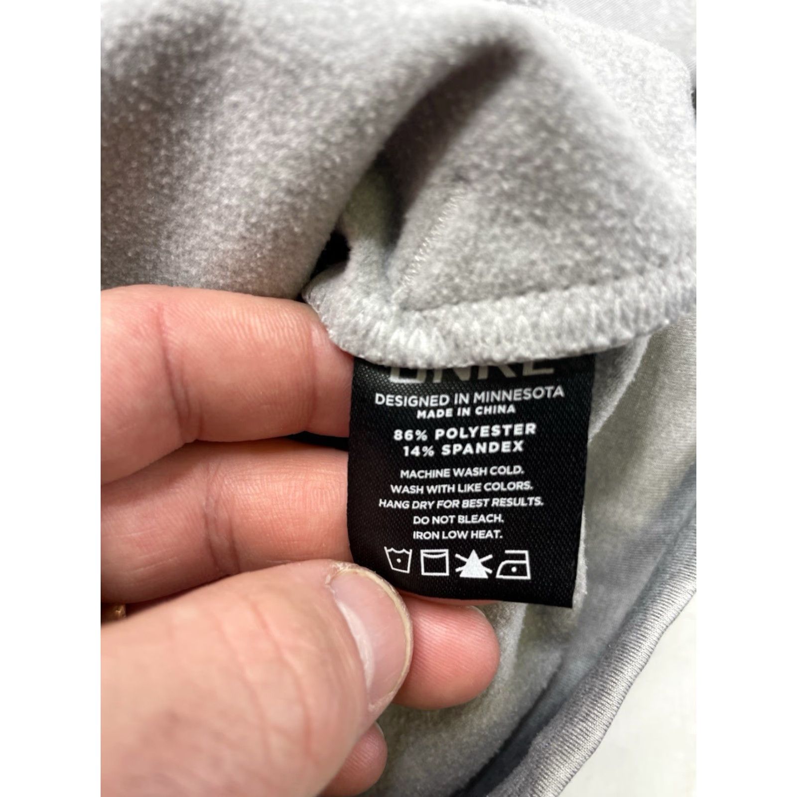 Vintage UNRL Hoodie Mens M Gray Crossover Training Performance Stretch Pullover Size US M / EU 48-50 / 2 - 4 Thumbnail