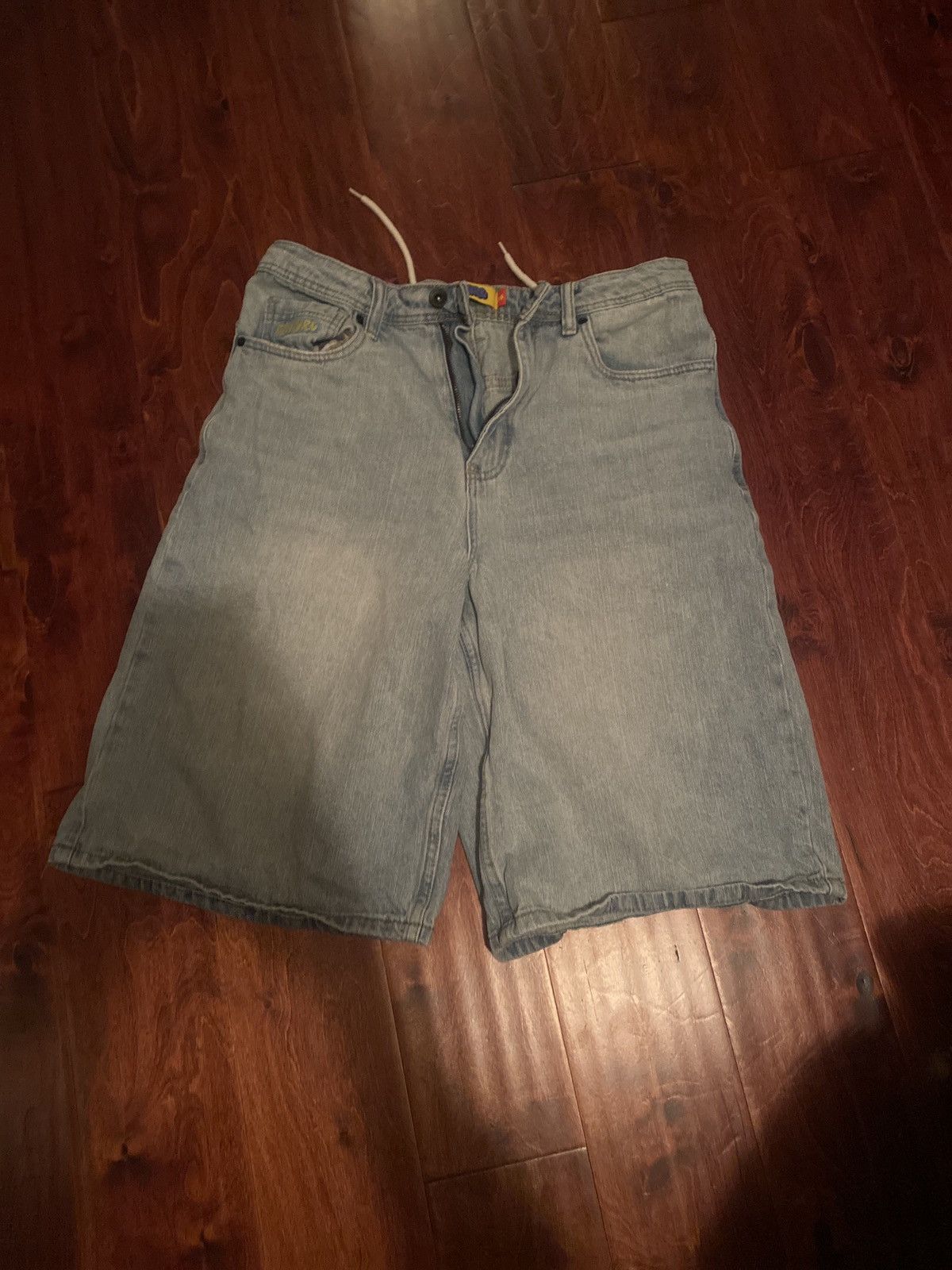 Empyre Empyre Jean shorts size 28 Size US 28 / EU 44 - 4 Thumbnail