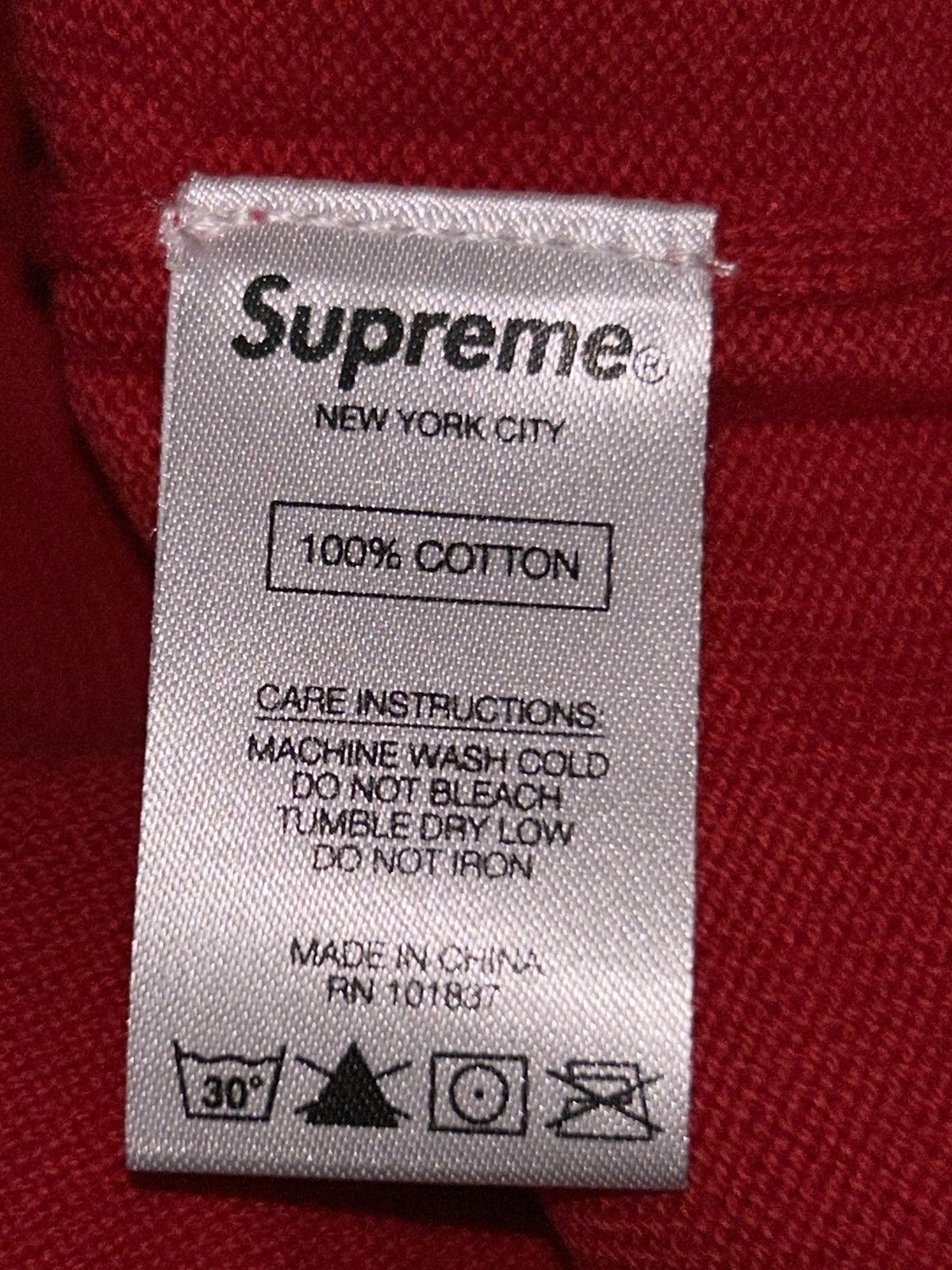 Supreme SUPREME LOGO STRIPE KNIT TOP RED FW19 LARGE BRAND NEW Size US L / EU 52-54 / 3 - 5 Thumbnail