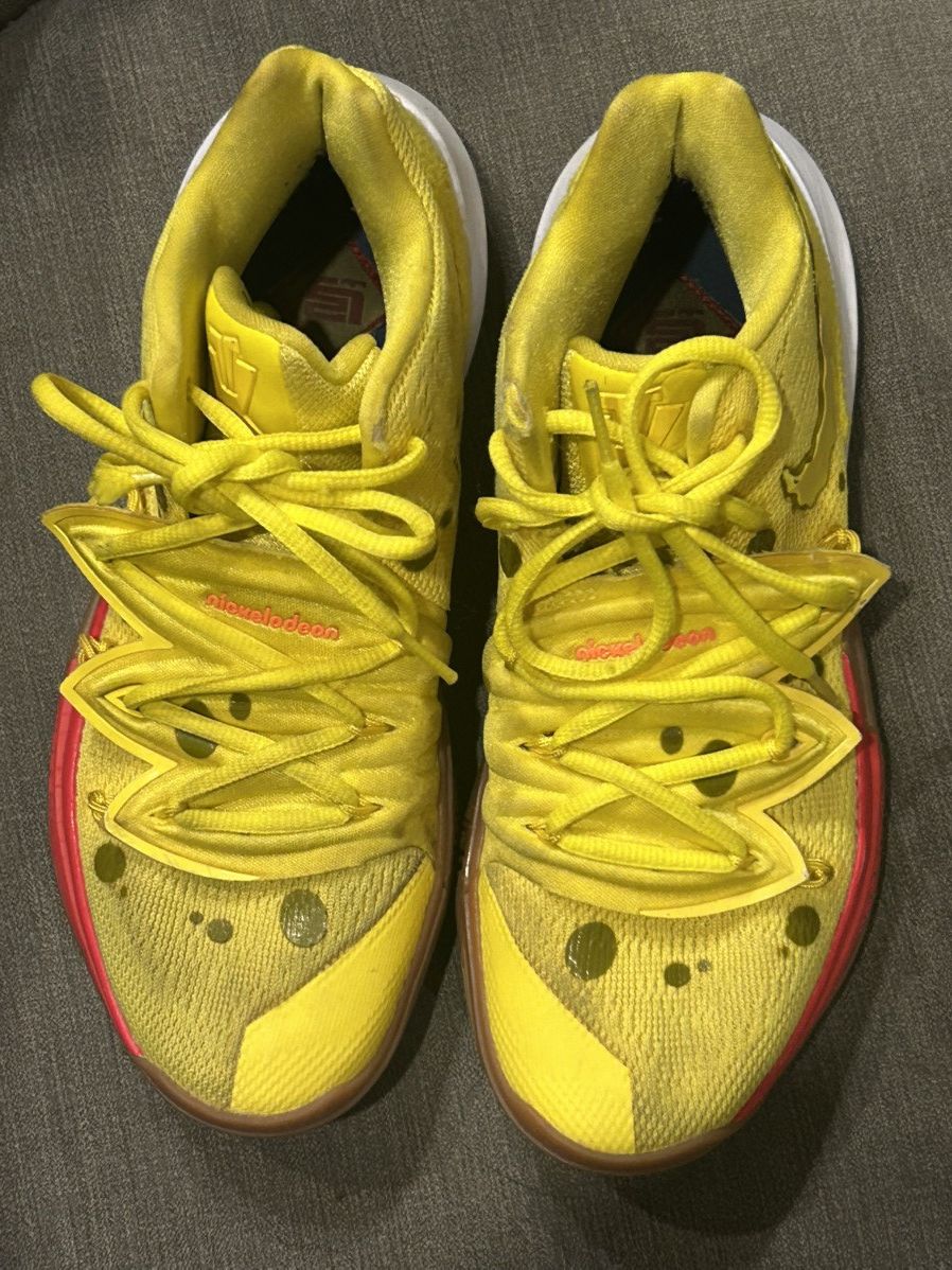Nike Nike SpongeBob SquarePants x Kyrie 5 Size US 7.5 / EU 40-41 - 1 Thumbnail