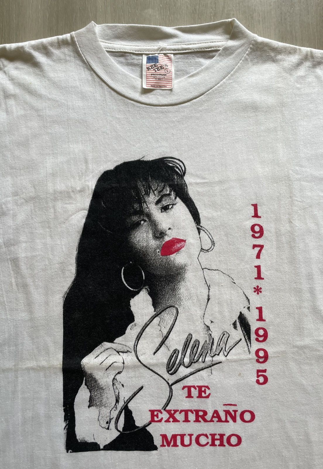 Vintage 90s Selena Memorial Tee Lips Lipstick Mens Large