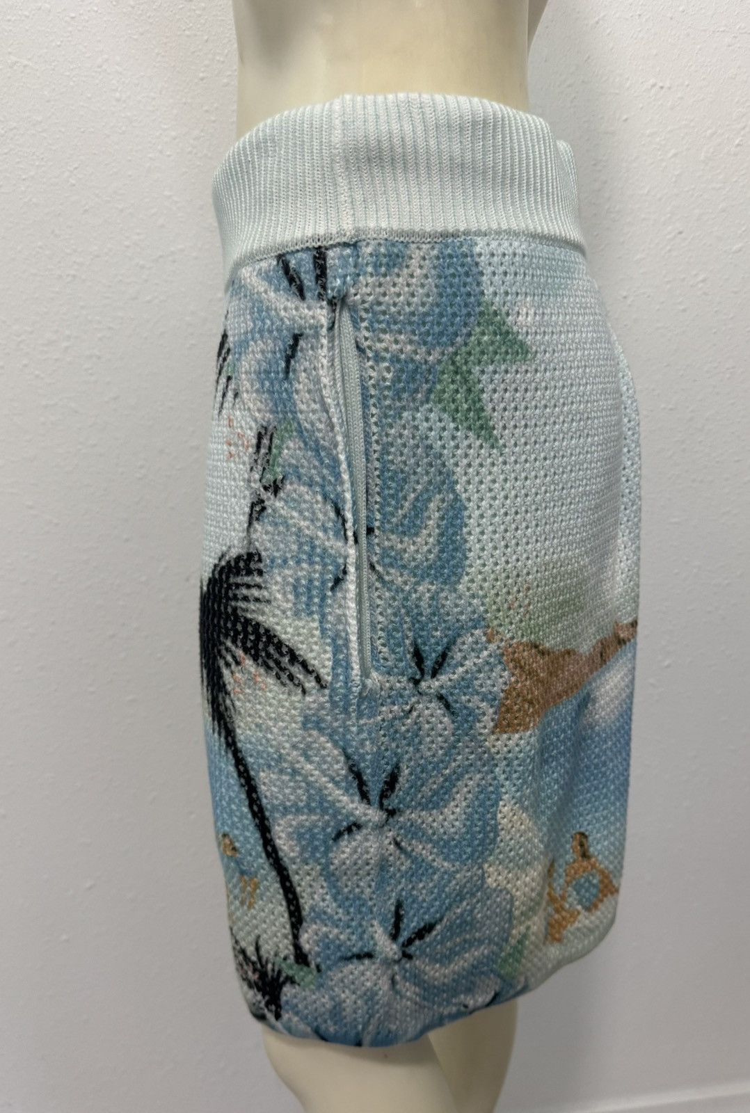 Amiri NWT Amiri Paradise XL Crochet Shorts in Cerulean Size US 40 / EU 56 - 5 Thumbnail