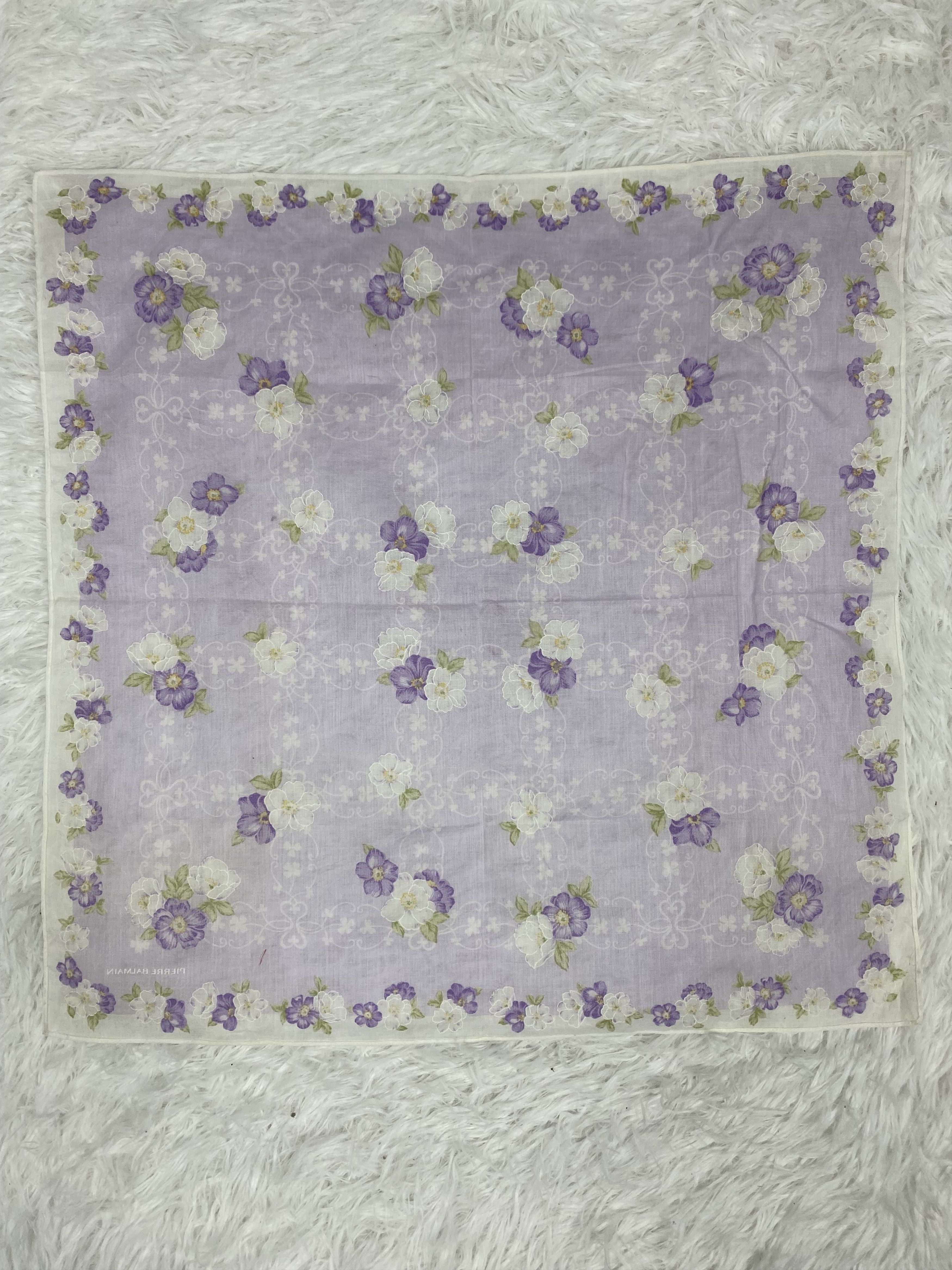 Pierre Balmain Vintage Pierre Balmain Handkerchief PH0033 Size ONE SIZE - 4 Thumbnail