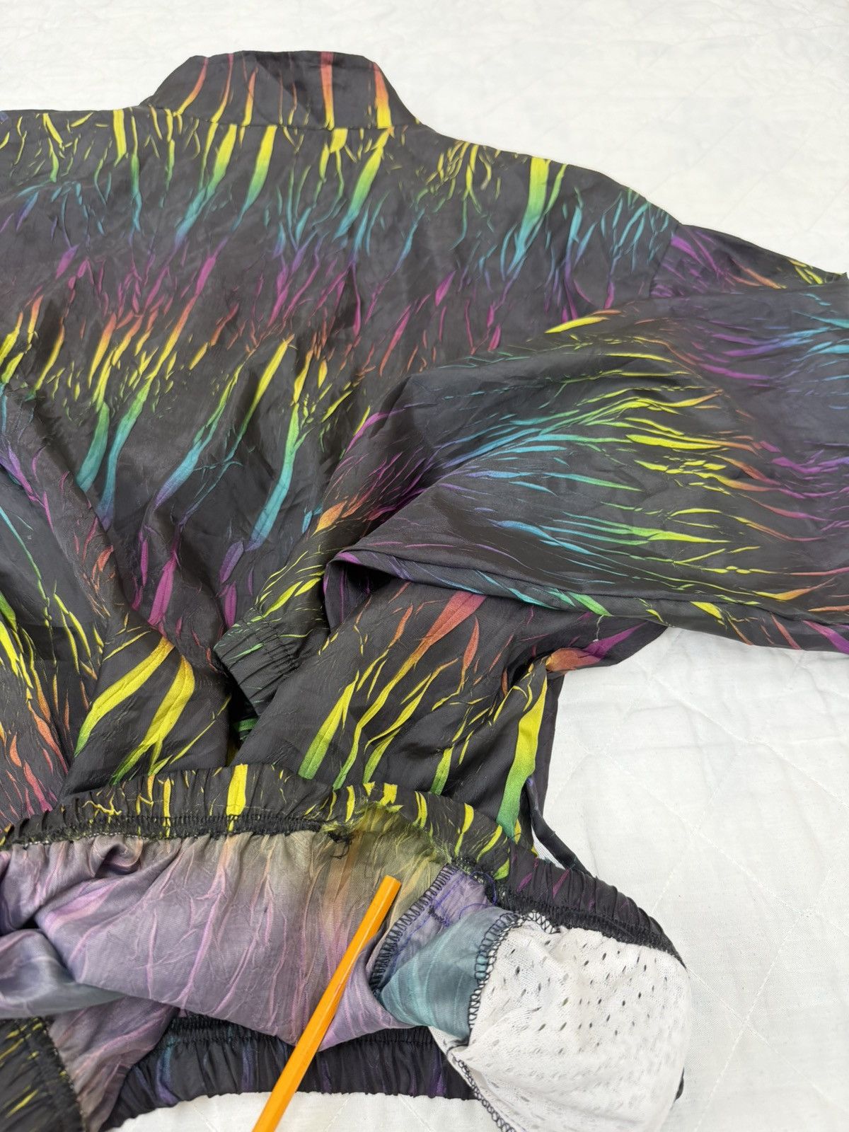 Vintage Vintage 90s Surf Style Iridescent Vaporwave Windbreaker Size US L / EU 52-54 / 3 - 7 Thumbnail