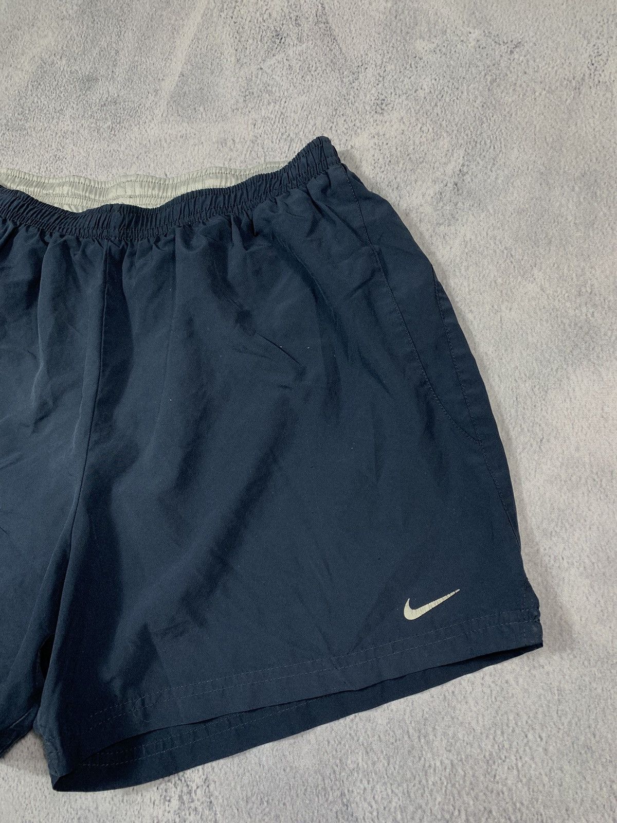 Nike × Vintage Vintage Nike shorts streetwear Y2K casual style size M Size US 32 / EU 48 - 4 Thumbnail