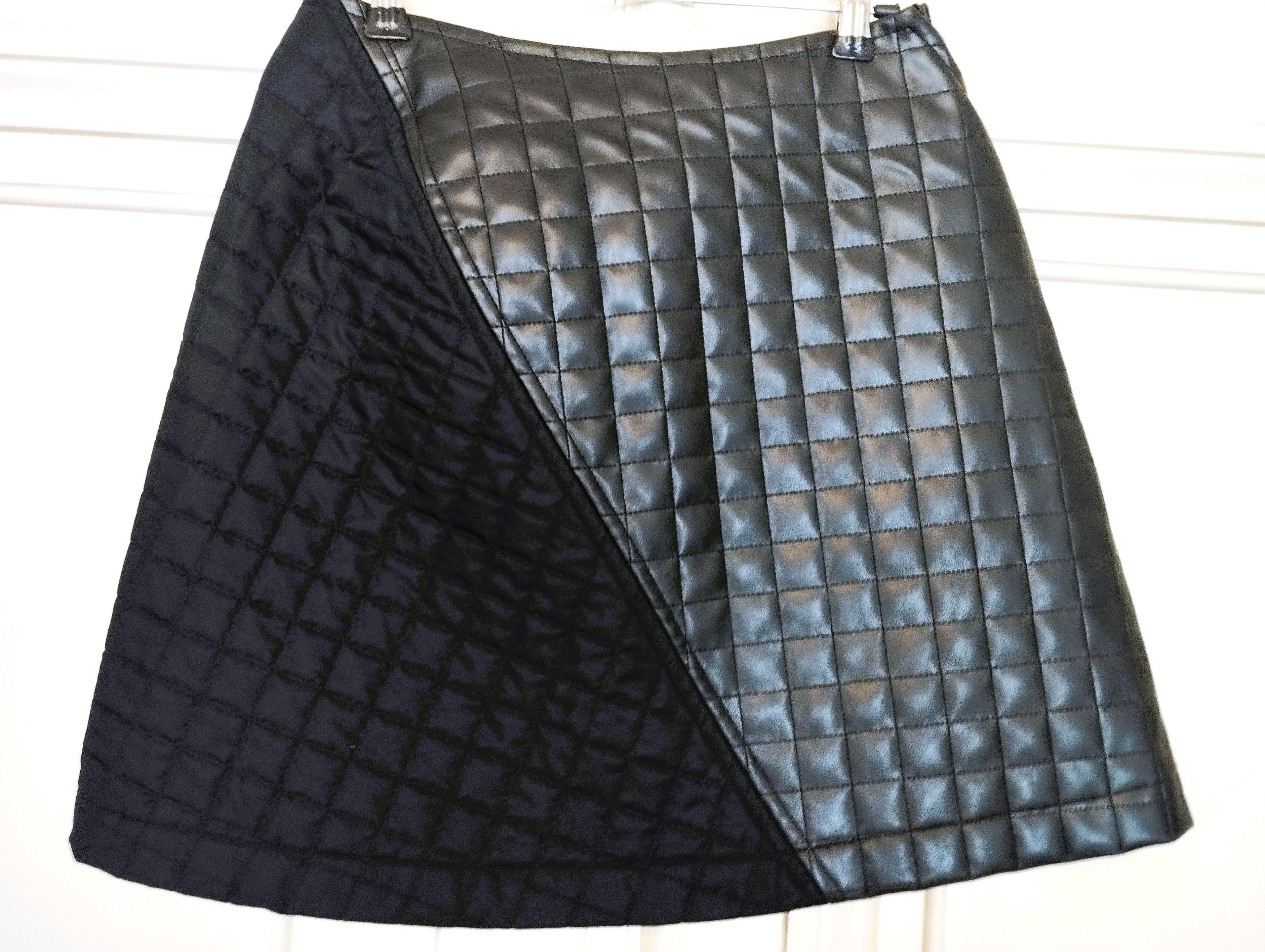 Christian Lacroix Christian Lacroix Jupe Quadrille Bi matière TXS Size 25" / US 0 / IT 36 - 9 Thumbnail