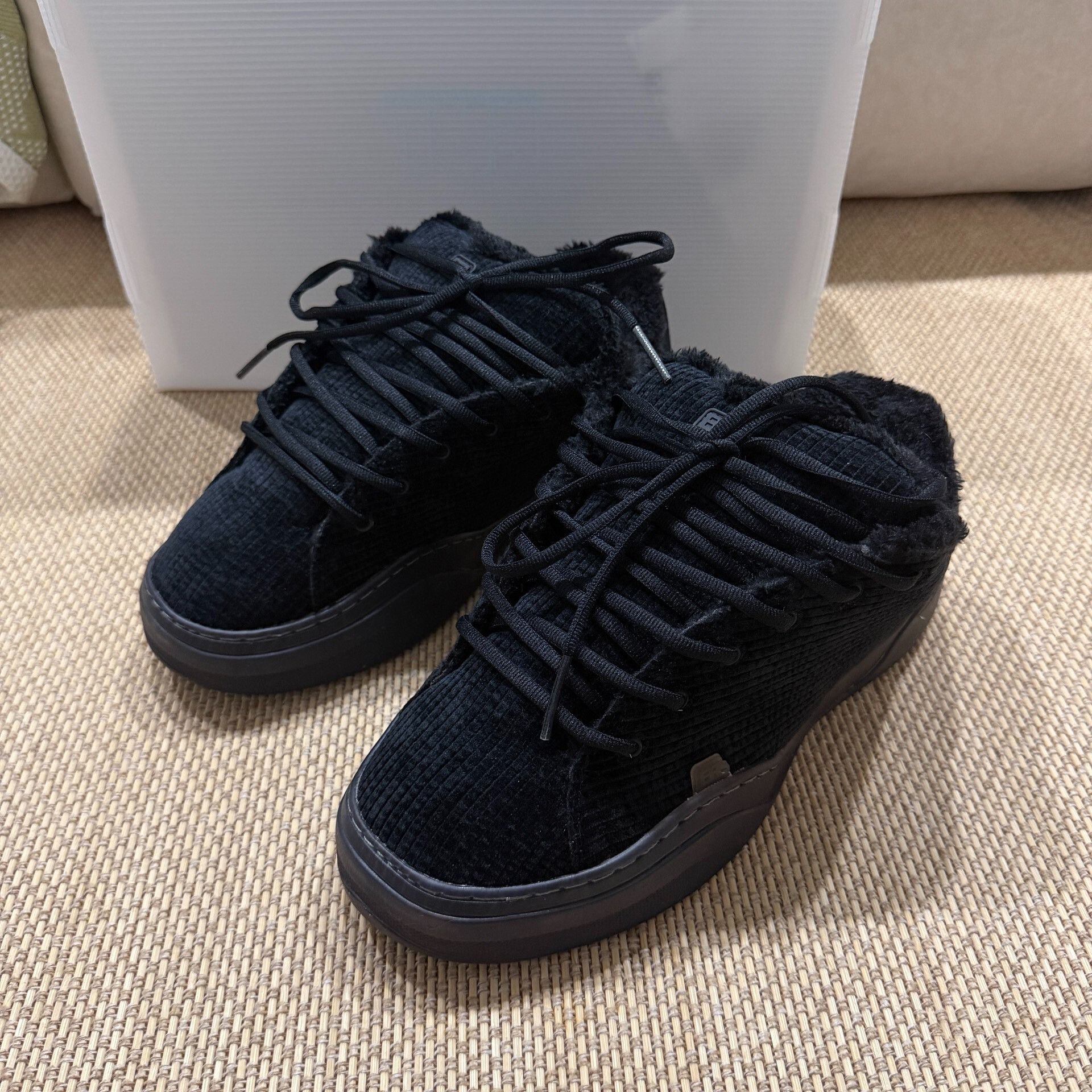 ERL ERL Deep Navy Slip-On Sneakers Size US 9 / EU 42 - 1 Thumbnail