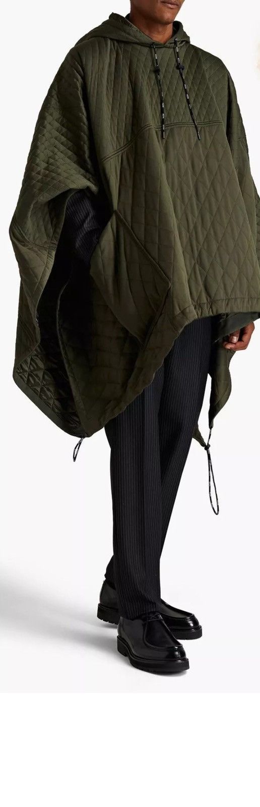 Valentino Poncho cloak in quilted polyamide/cotton blend, Italy Size US L / EU 52-54 / 3 - 3 Thumbnail