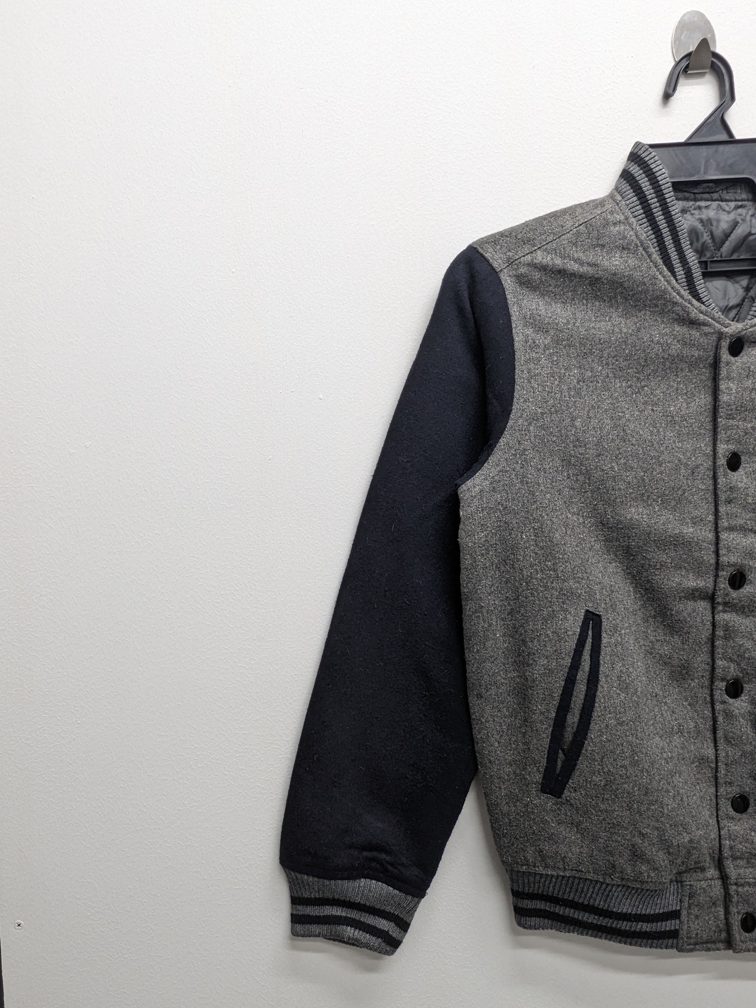 Harris Tweed HARIS TWEED VARSITY JACKET SINGLE POCKET Size US S / EU 44-46 / 1 - 4 Thumbnail