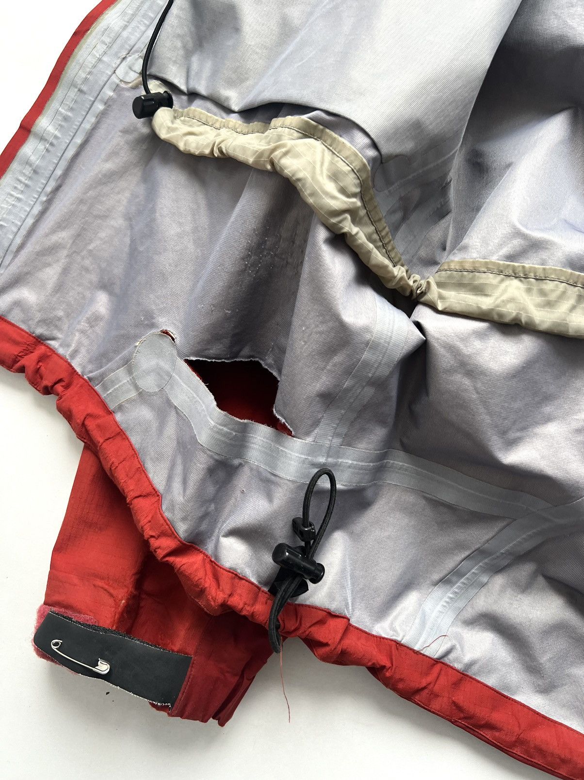 Arc'teryx 🔥Vintage 2004 Arcteryx Theta SV Sangria Red Gore-Tex Jacket Size US XL / EU 56 / 4 - 13 Thumbnail
