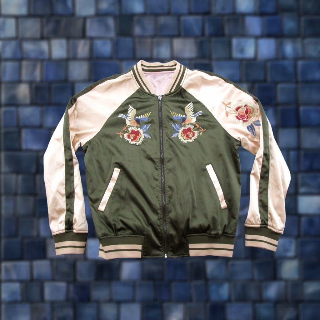 Express Express Reversible Embroidered Birds Floral Jacket Women S Size S Multicolor Embroidered Reversible Floral Jacket Women XS? Size S / US 4 / IT 40 - 1 Thumbnail
