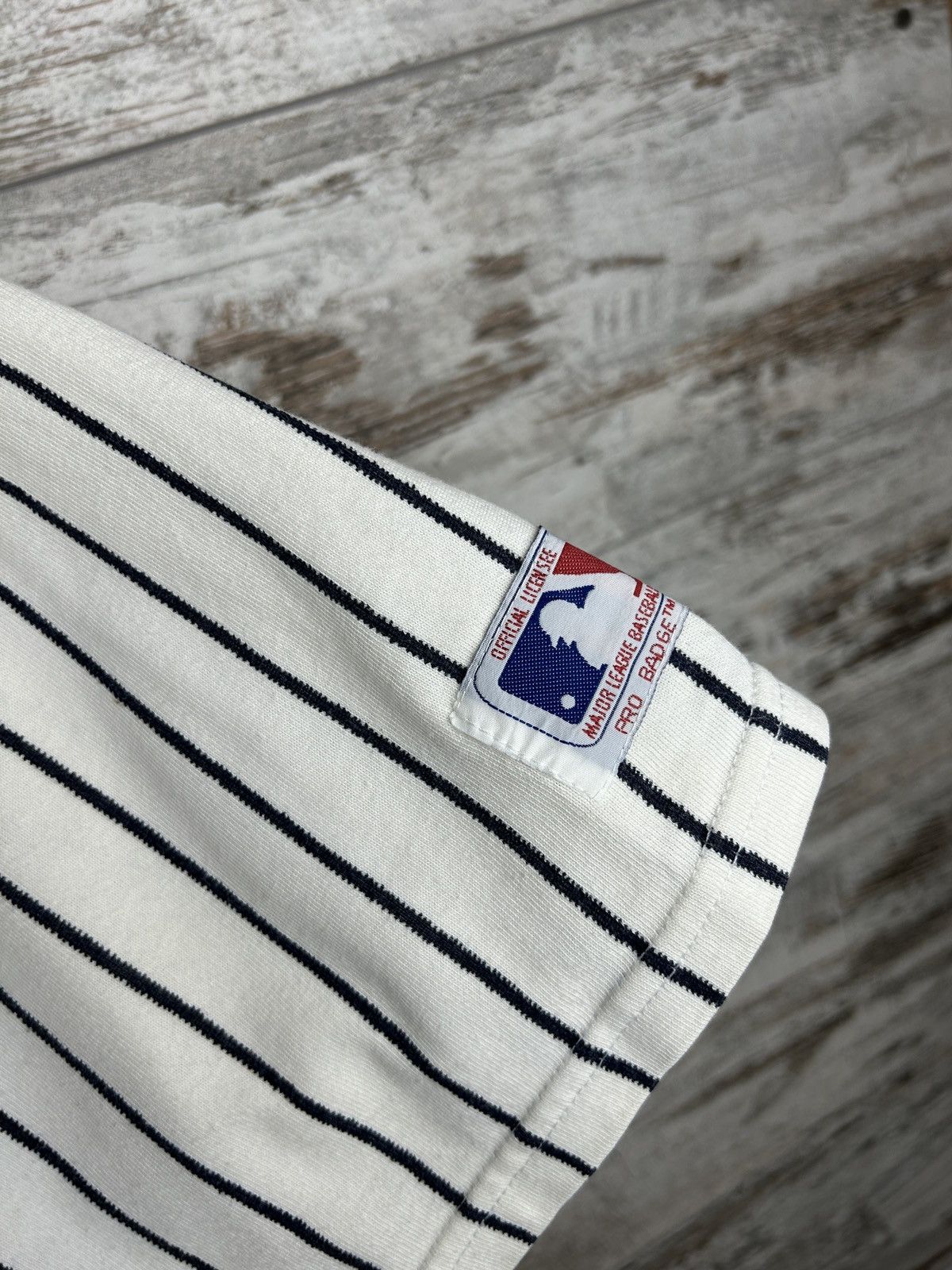 New York Yankees Mens Vintage New York Yankees Jersey T-shirt tee streetwear Size US XL / EU 56 / 4 - 10 Thumbnail