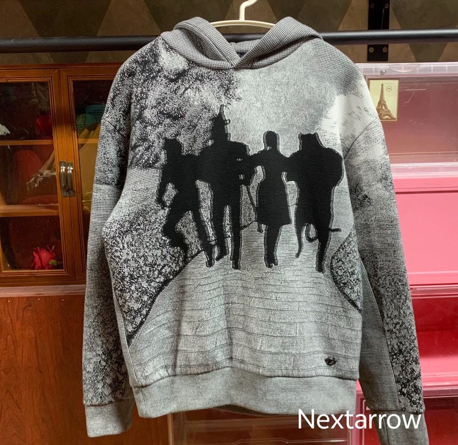 Vuitton Wizard Yellow Brick Lv Tee Hoodie Louis Vuitton Yellow