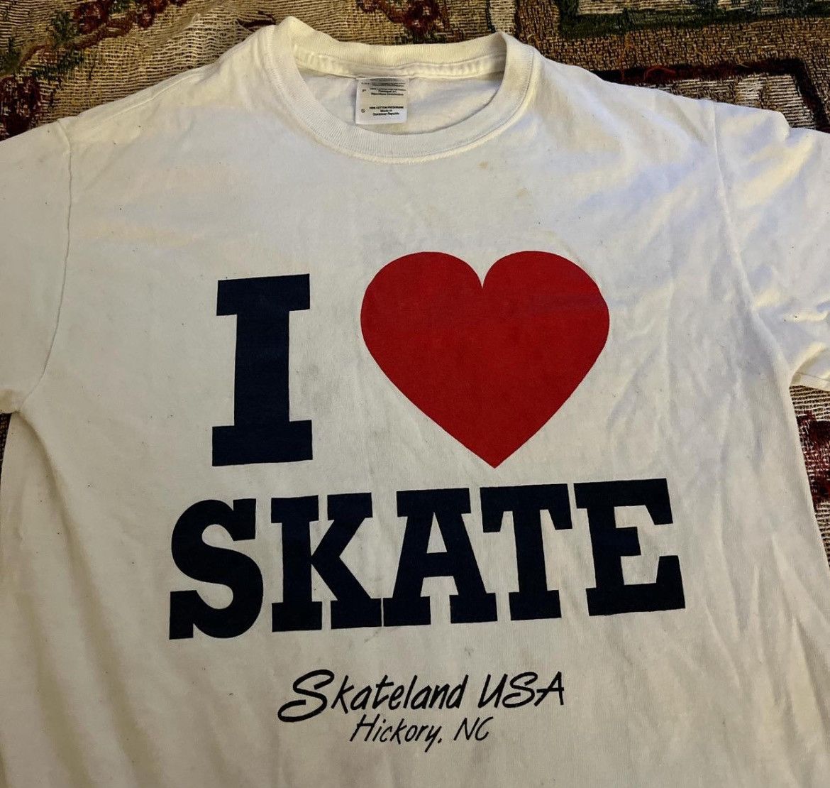 Gildan 90s i love skate cotton tshirt Size US S / EU 44-46 / 1 - 2 Thumbnail