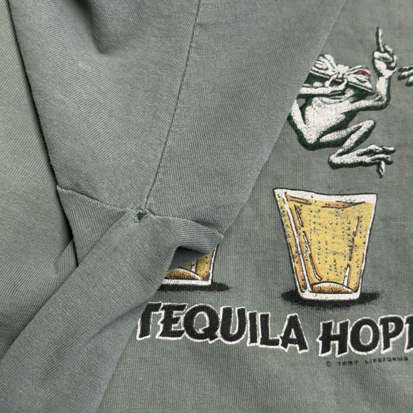 Vintage Vintage 90s Tequila Shirt Mens XL Green Frog Party Mexico Size US XL / EU 56 / 4 - 6 Thumbnail