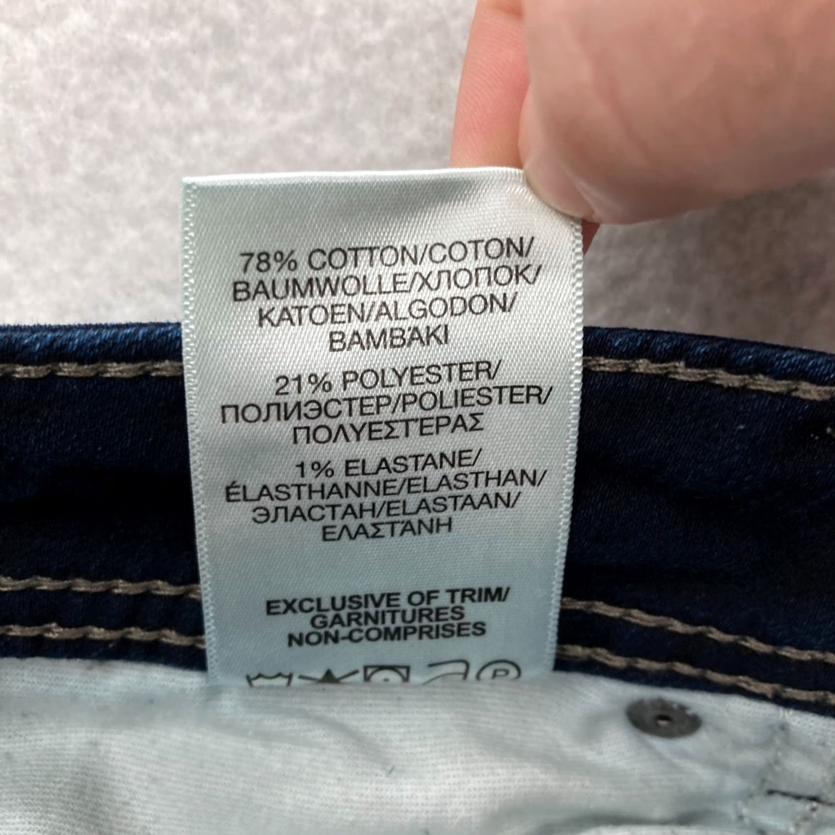 Silver Jeans Co. Silver Jeans Suki Straight Women's 27x32 Dark Blue Denim Grunge Slim Jeans Size 27" / US 4 / IT 40 - 7 Thumbnail